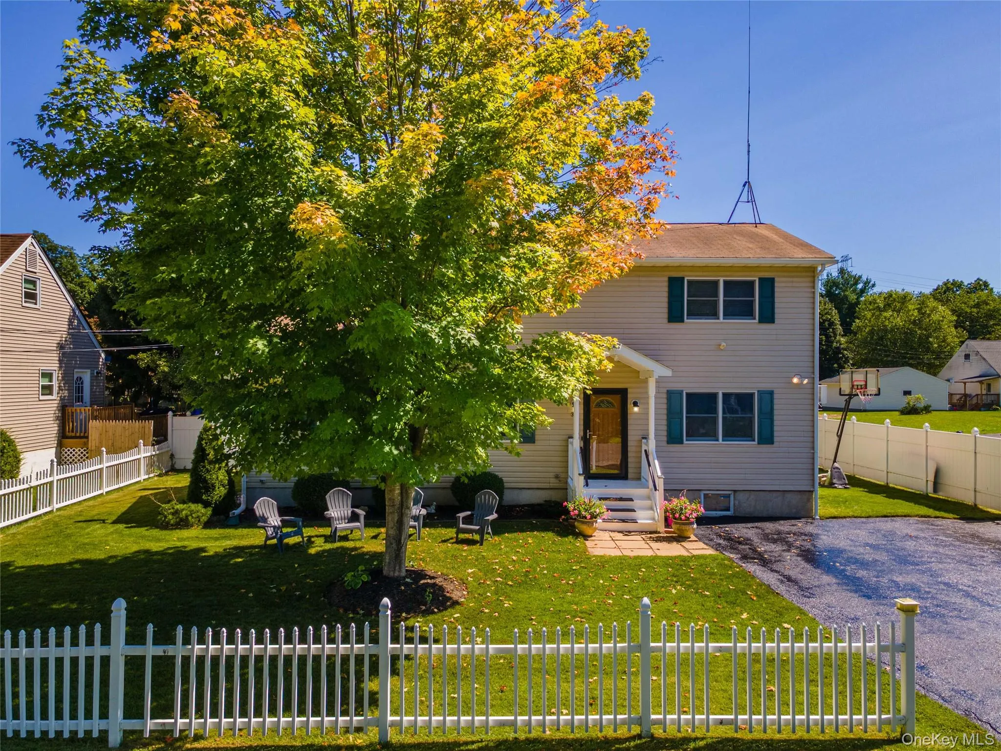 38 Elk Road, East Fishkill, NY, 3 Bedrooms Bedrooms, 12 Rooms Rooms,2 BathroomsBathrooms,Residential,For Rent,Elk,0,1044842 38 Elk Road, East Fishkill, NY, 3 Bedrooms Bedrooms, 12 Rooms Rooms,2 BathroomsBathrooms,Residential,For Rent,Elk,0,1044842