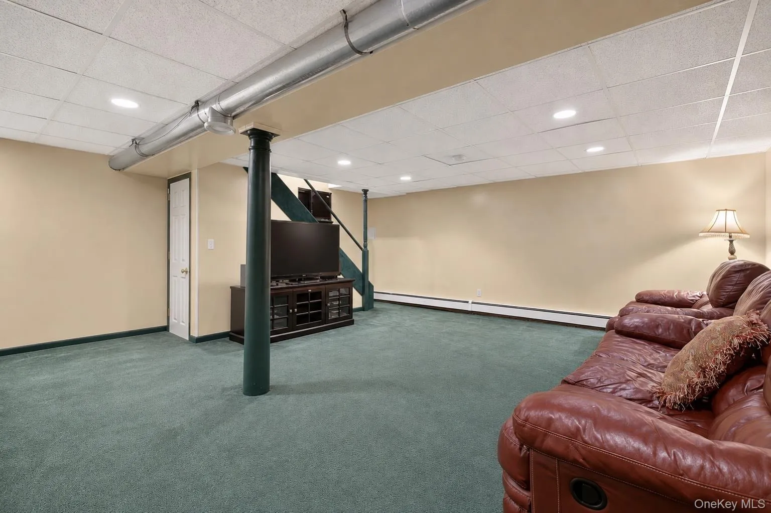 38 Elk Road, East Fishkill, NY, 3 Bedrooms Bedrooms, 12 Rooms Rooms,2 BathroomsBathrooms,Residential,For Rent,Elk,0,1044842 38 Elk Road, East Fishkill, NY, 3 Bedrooms Bedrooms, 12 Rooms Rooms,2 BathroomsBathrooms,Residential,For Rent,Elk,0,1044842