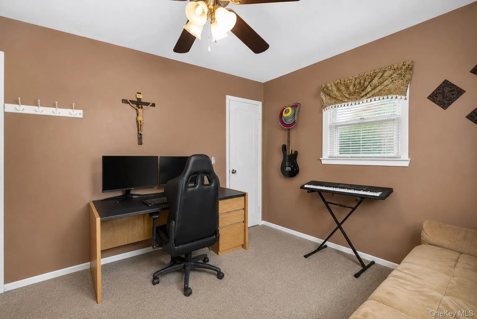 38 Elk Road, East Fishkill, NY, 3 Bedrooms Bedrooms, 12 Rooms Rooms,2 BathroomsBathrooms,Residential,For Rent,Elk,0,1044842 38 Elk Road, East Fishkill, NY, 3 Bedrooms Bedrooms, 12 Rooms Rooms,2 BathroomsBathrooms,Residential,For Rent,Elk,0,1044842