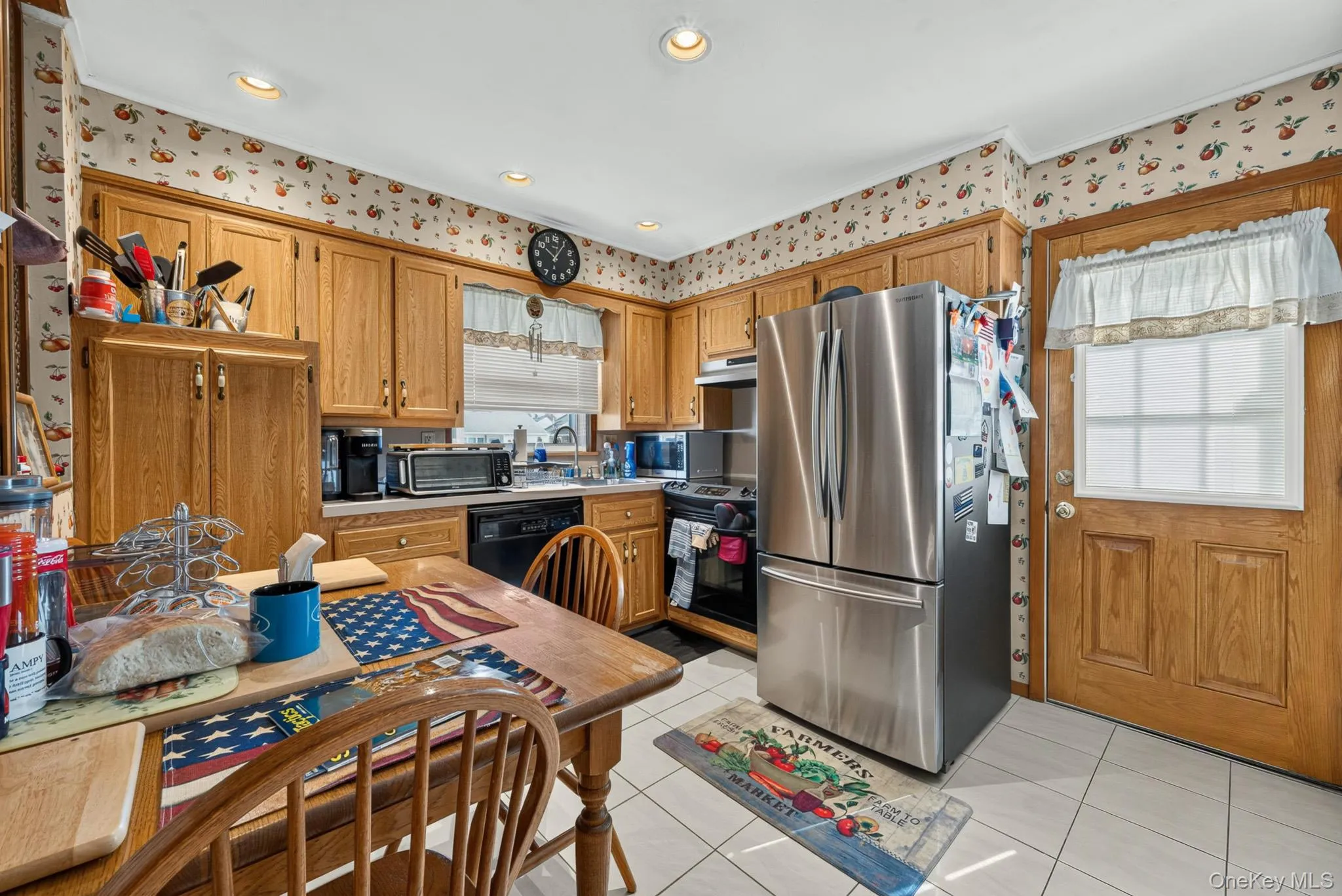 40 Elm Avenue, Oyster Bay, NY, 3 Bedrooms Bedrooms, 4 Rooms Rooms,1 BathroomBathrooms,Residential,For Rent,Elm,0,1044843 40 Elm Avenue, Oyster Bay, NY, 3 Bedrooms Bedrooms, 4 Rooms Rooms,1 BathroomBathrooms,Residential,For Rent,Elm,0,1044843