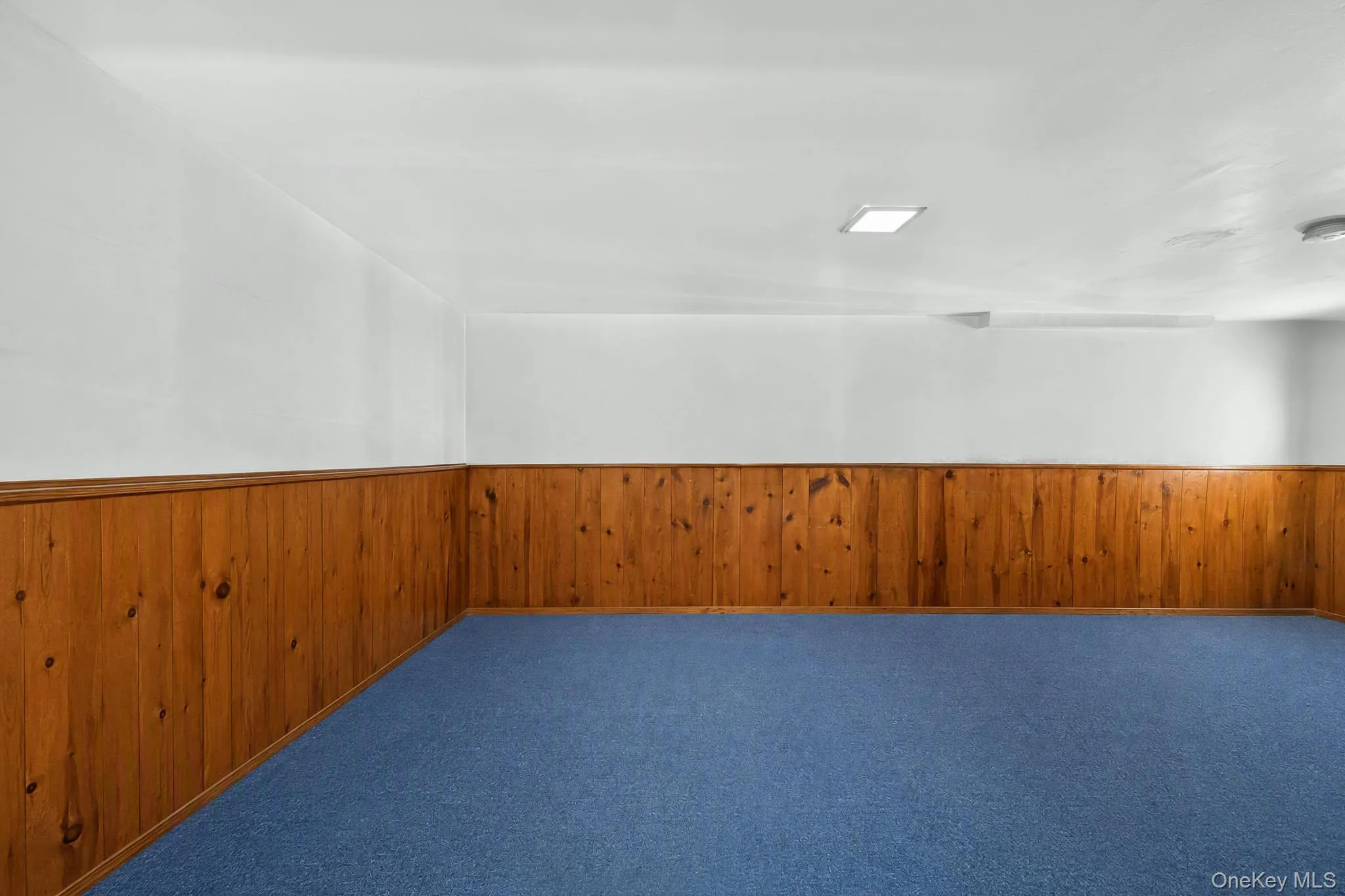40 Elm Avenue, Oyster Bay, NY, 3 Bedrooms Bedrooms, 4 Rooms Rooms,1 BathroomBathrooms,Residential,For Rent,Elm,0,1044843 40 Elm Avenue, Oyster Bay, NY, 3 Bedrooms Bedrooms, 4 Rooms Rooms,1 BathroomBathrooms,Residential,For Rent,Elm,0,1044843