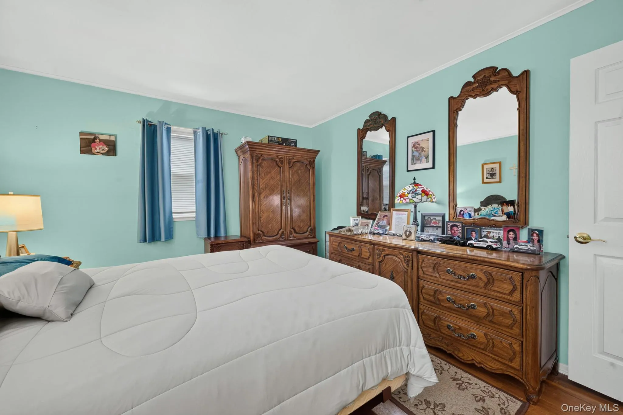 40 Elm Avenue, Oyster Bay, NY, 3 Bedrooms Bedrooms, 4 Rooms Rooms,1 BathroomBathrooms,Residential,For Rent,Elm,0,1044843 40 Elm Avenue, Oyster Bay, NY, 3 Bedrooms Bedrooms, 4 Rooms Rooms,1 BathroomBathrooms,Residential,For Rent,Elm,0,1044843