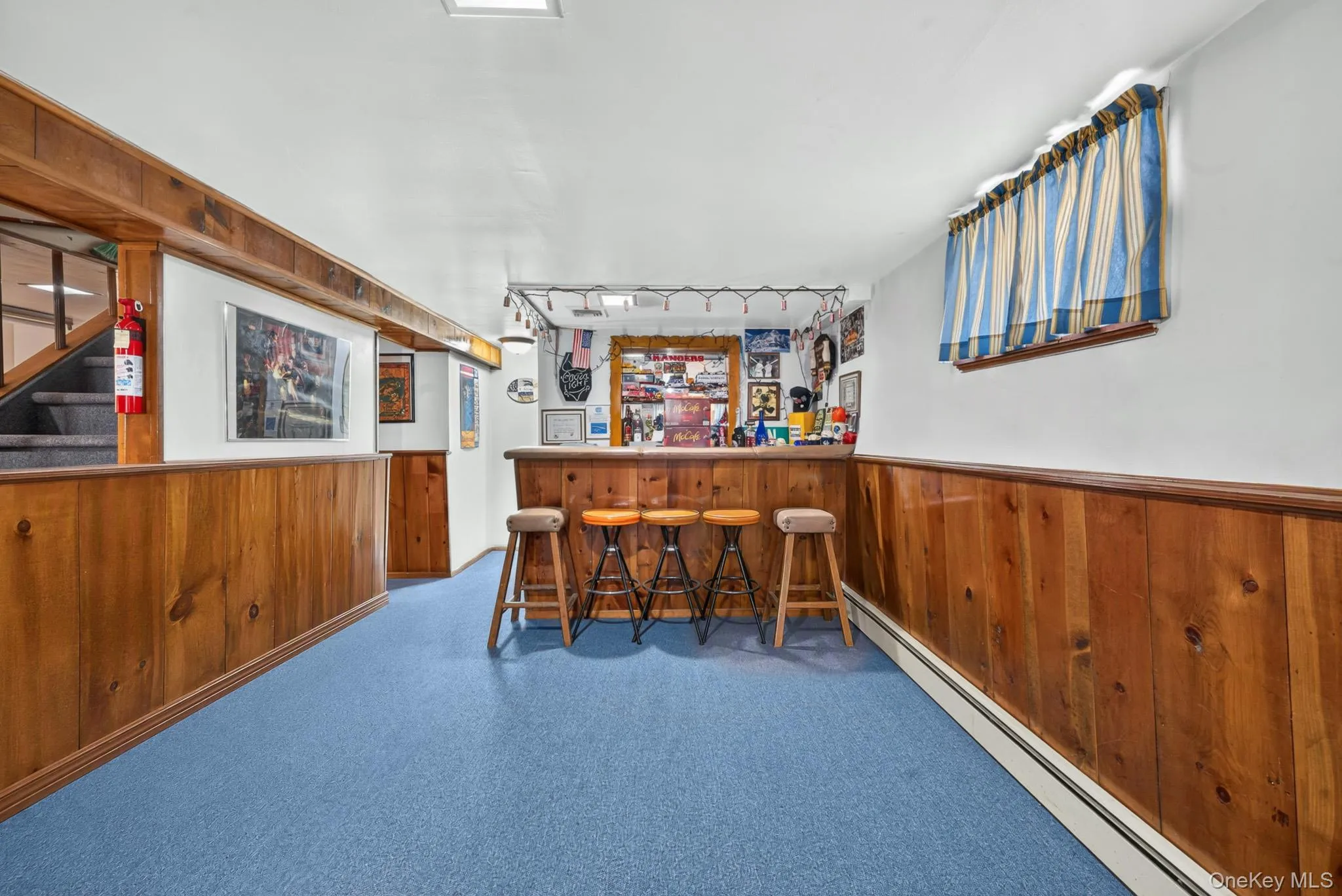 40 Elm Avenue, Oyster Bay, NY, 3 Bedrooms Bedrooms, 4 Rooms Rooms,1 BathroomBathrooms,Residential,For Rent,Elm,0,1044843 40 Elm Avenue, Oyster Bay, NY, 3 Bedrooms Bedrooms, 4 Rooms Rooms,1 BathroomBathrooms,Residential,For Rent,Elm,0,1044843