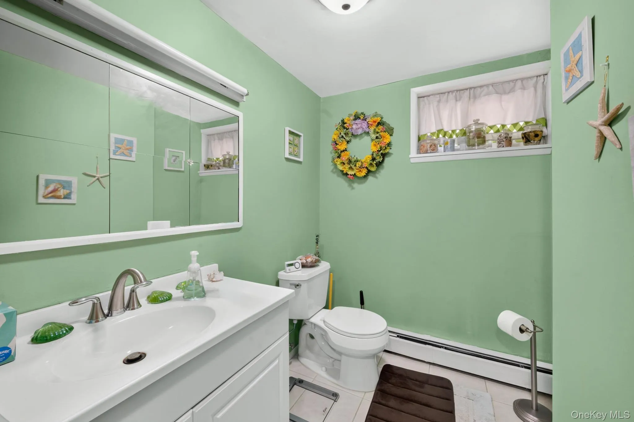 40 Elm Avenue, Oyster Bay, NY, 3 Bedrooms Bedrooms, 4 Rooms Rooms,1 BathroomBathrooms,Residential,For Rent,Elm,0,1044843 40 Elm Avenue, Oyster Bay, NY, 3 Bedrooms Bedrooms, 4 Rooms Rooms,1 BathroomBathrooms,Residential,For Rent,Elm,0,1044843