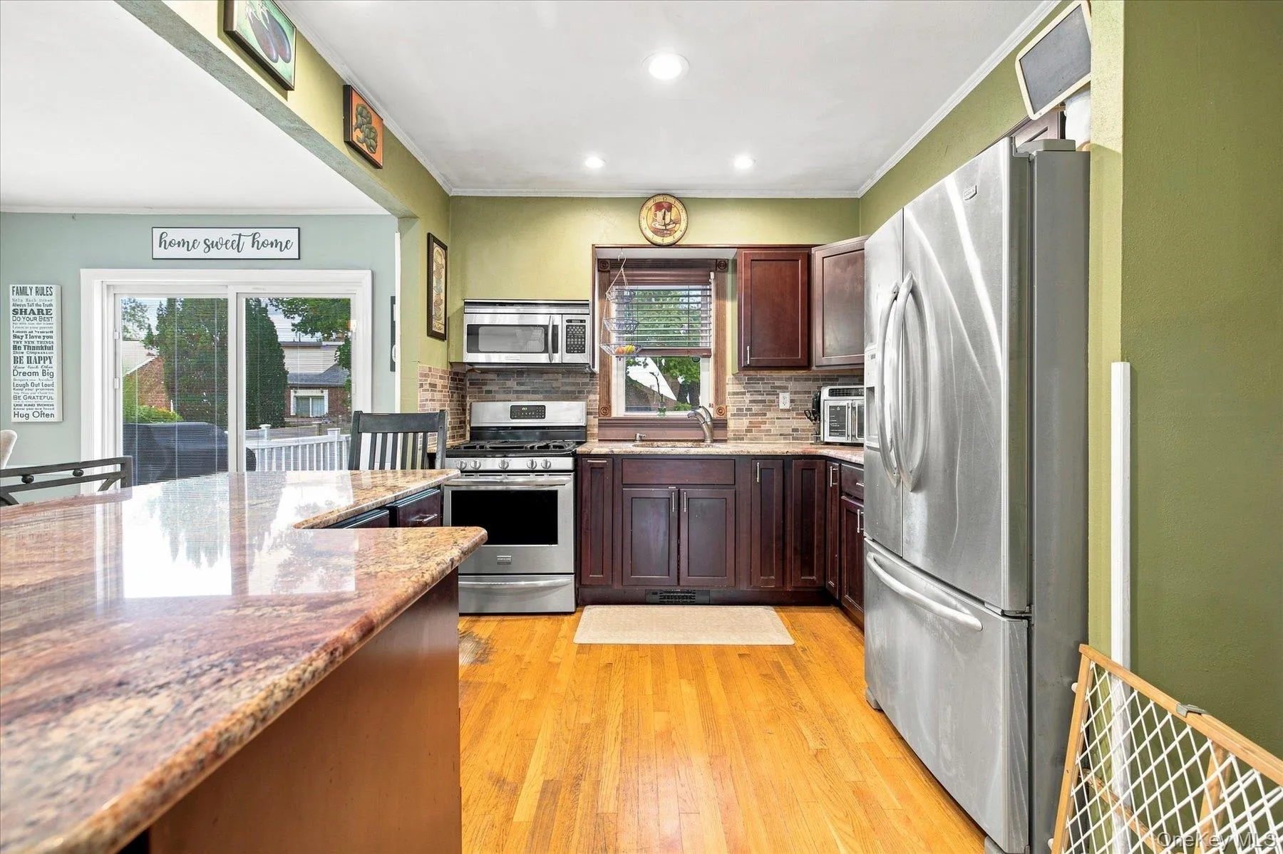 3352 4th Street, Hempstead, NY, 3 Bedrooms Bedrooms, 8 Rooms Rooms,2 BathroomsBathrooms,Residential,For Rent,4th,0,1044848 3352 4th Street, Hempstead, NY, 3 Bedrooms Bedrooms, 8 Rooms Rooms,2 BathroomsBathrooms,Residential,For Rent,4th,0,1044848