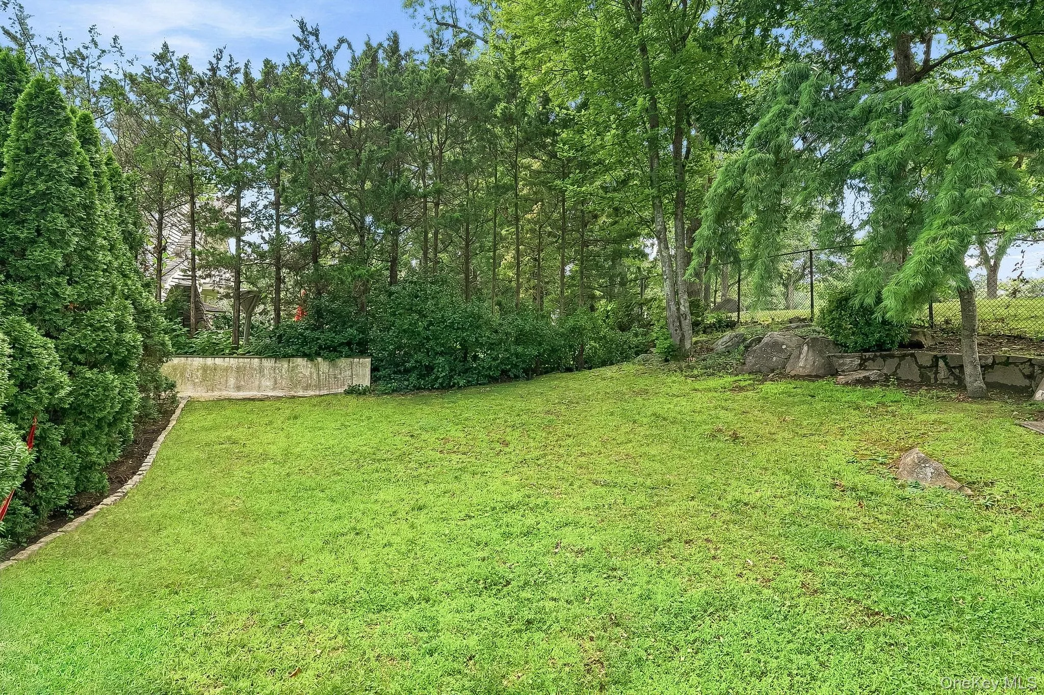35 Highridge Road, Greenburgh, NY, 5 Bedrooms Bedrooms, 10 Rooms Rooms,3 BathroomsBathrooms,Residential,For Rent,Highridge,0,1044854 35 Highridge Road, Greenburgh, NY, 5 Bedrooms Bedrooms, 10 Rooms Rooms,3 BathroomsBathrooms,Residential,For Rent,Highridge,0,1044854
