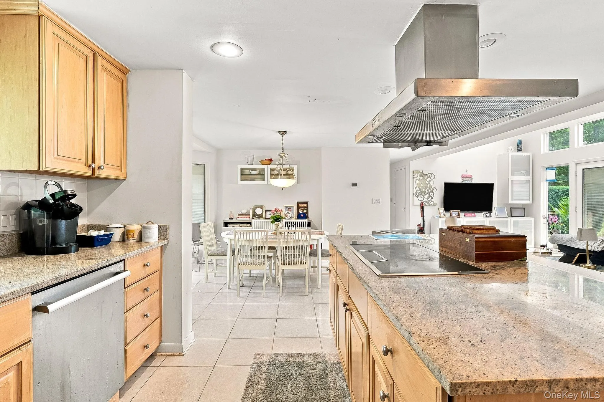 35 Highridge Road, Greenburgh, NY, 5 Bedrooms Bedrooms, 10 Rooms Rooms,3 BathroomsBathrooms,Residential,For Rent,Highridge,0,1044854 35 Highridge Road, Greenburgh, NY, 5 Bedrooms Bedrooms, 10 Rooms Rooms,3 BathroomsBathrooms,Residential,For Rent,Highridge,0,1044854