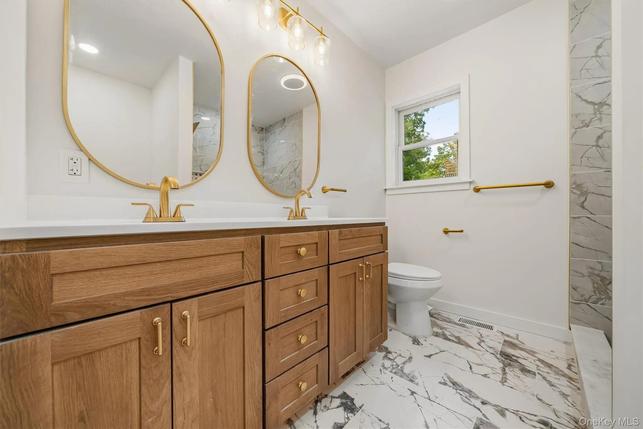 45 Main Street, Deerpark, NY, 3 Bedrooms Bedrooms, 2 Rooms Rooms,2 BathroomsBathrooms,Residential,For Rent,Main,0,1044859 45 Main Street, Deerpark, NY, 3 Bedrooms Bedrooms, 2 Rooms Rooms,2 BathroomsBathrooms,Residential,For Rent,Main,0,1044859