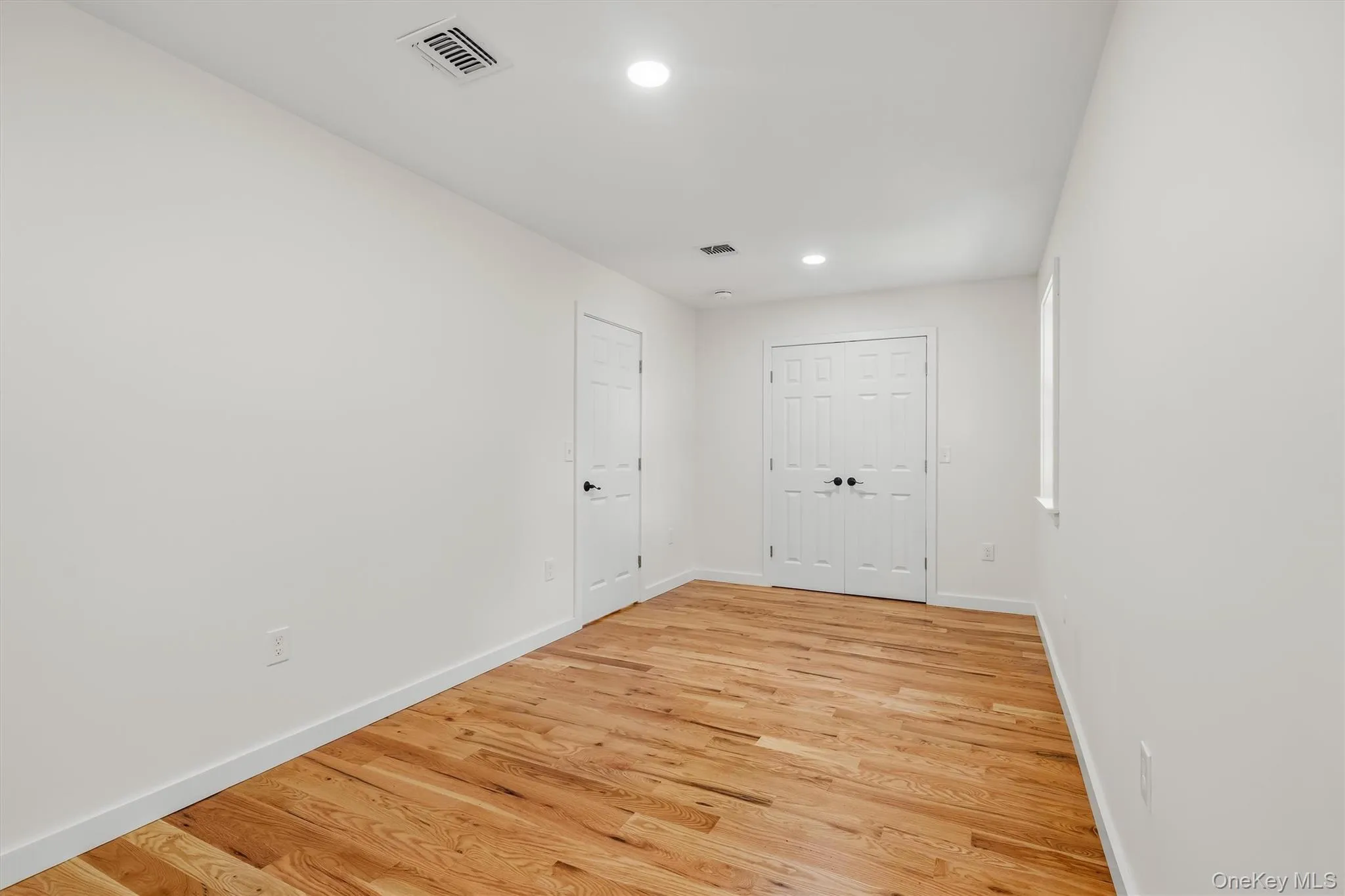45 Main Street, Deerpark, NY, 3 Bedrooms Bedrooms, 2 Rooms Rooms,2 BathroomsBathrooms,Residential,For Rent,Main,0,1044859 45 Main Street, Deerpark, NY, 3 Bedrooms Bedrooms, 2 Rooms Rooms,2 BathroomsBathrooms,Residential,For Rent,Main,0,1044859