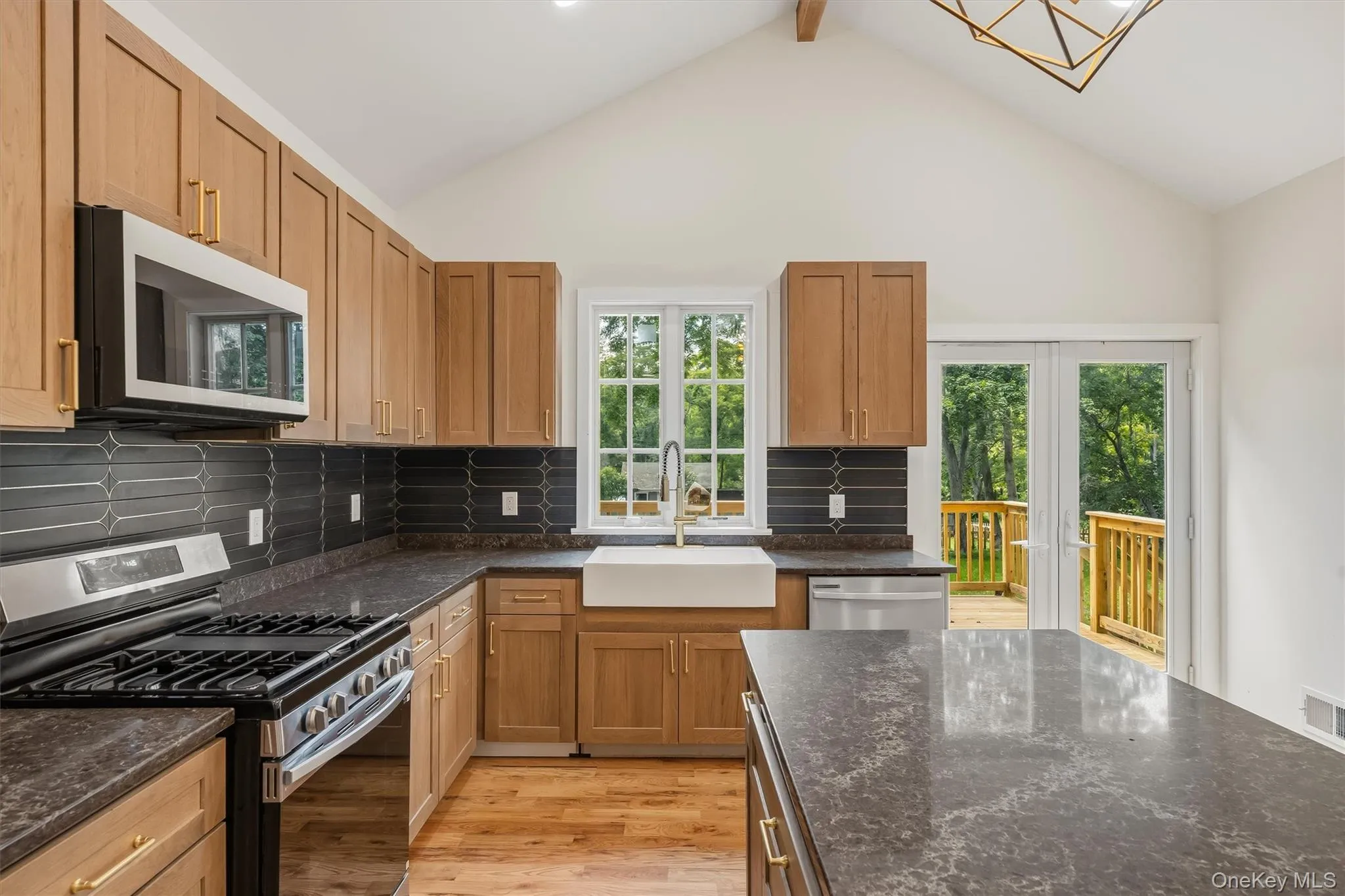 45 Main Street, Deerpark, NY, 3 Bedrooms Bedrooms, 2 Rooms Rooms,2 BathroomsBathrooms,Residential,For Rent,Main,0,1044859 45 Main Street, Deerpark, NY, 3 Bedrooms Bedrooms, 2 Rooms Rooms,2 BathroomsBathrooms,Residential,For Rent,Main,0,1044859