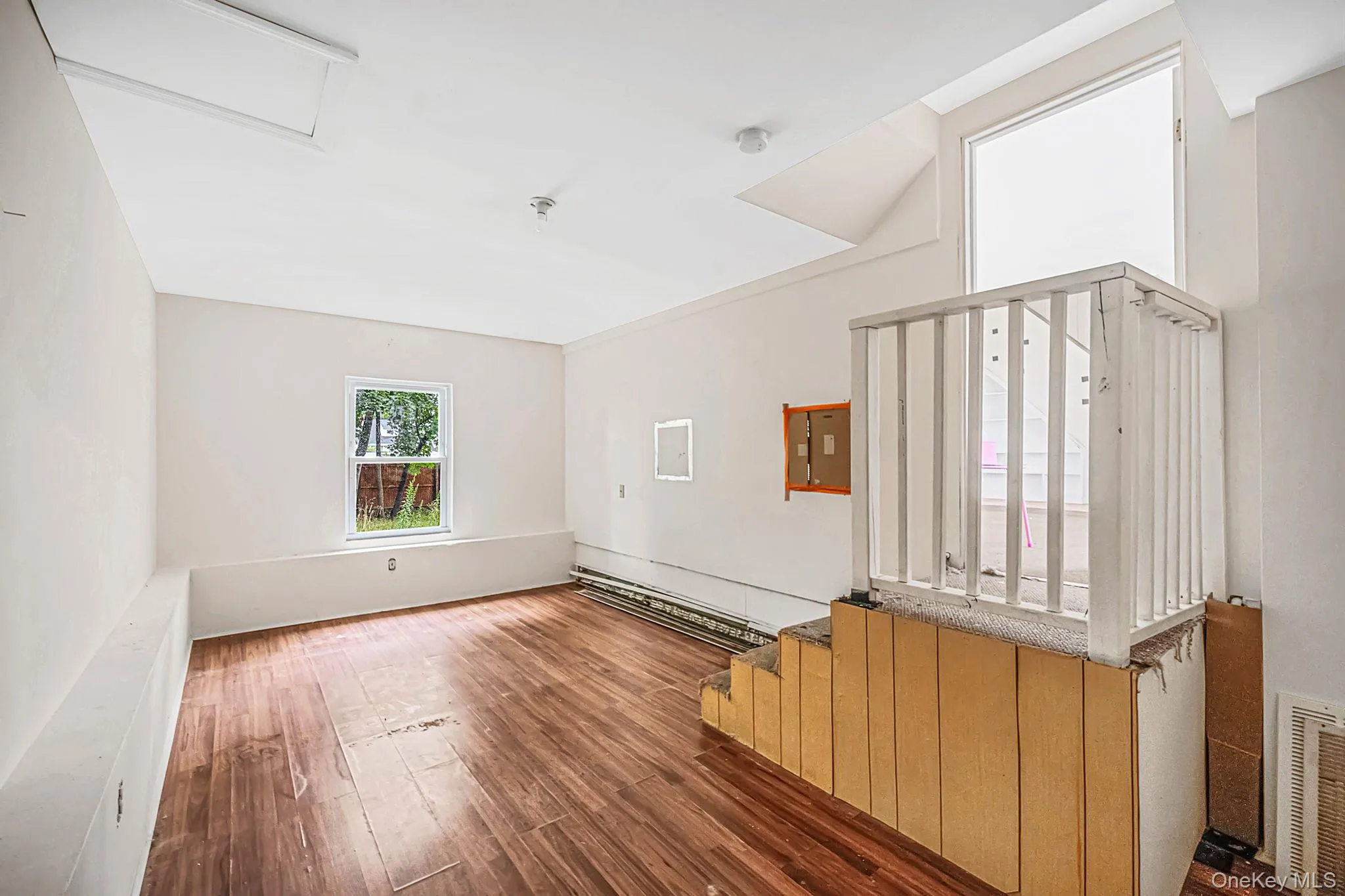 440 Clayton Street, Islip, NY, 4 Bedrooms Bedrooms, 7 Rooms Rooms,1 BathroomBathrooms,Residential,For Rent,Clayton,0,1044862 440 Clayton Street, Islip, NY, 4 Bedrooms Bedrooms, 7 Rooms Rooms,1 BathroomBathrooms,Residential,For Rent,Clayton,0,1044862