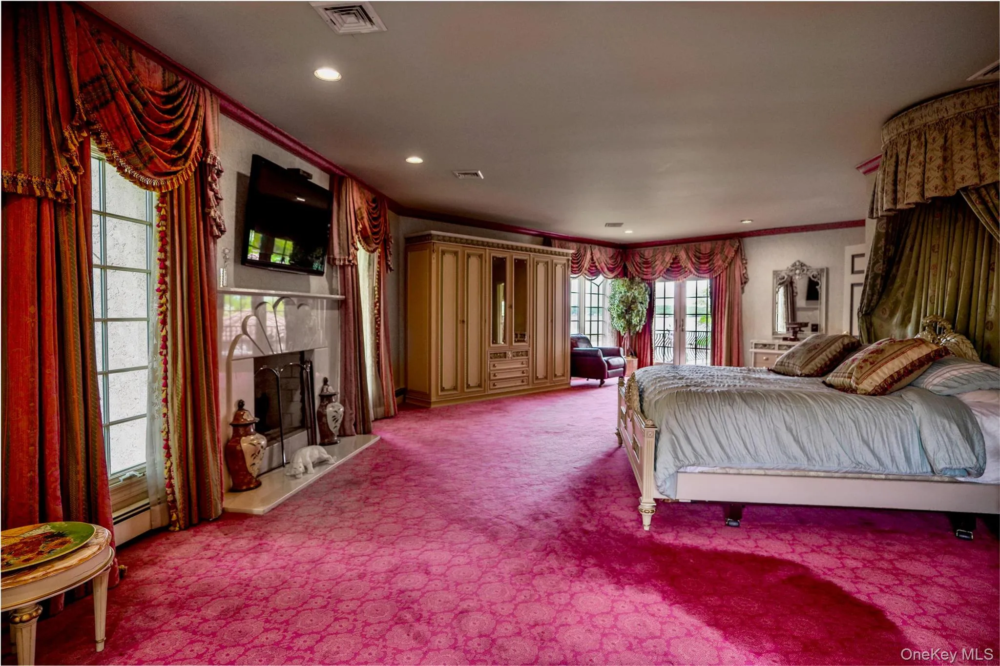 17 Split Rock Drive, North Hempstead, NY, 8 Bedrooms Bedrooms, 18 Rooms Rooms,8 BathroomsBathrooms,Residential,For Rent,Split Rock,0,1044865 17 Split Rock Drive, North Hempstead, NY, 8 Bedrooms Bedrooms, 18 Rooms Rooms,8 BathroomsBathrooms,Residential,For Rent,Split Rock,0,1044865