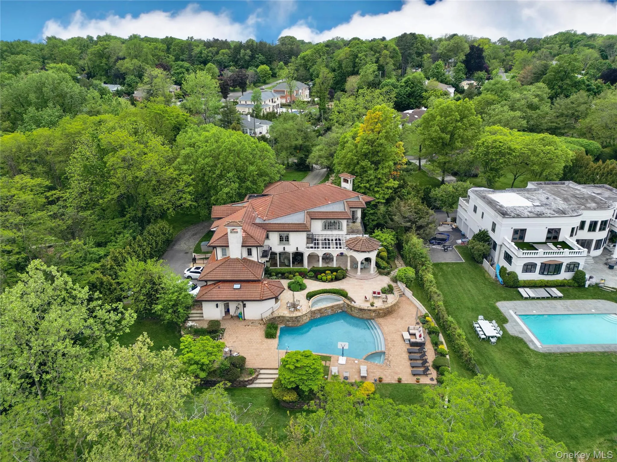 17 Split Rock Drive, North Hempstead, NY, 8 Bedrooms Bedrooms, 18 Rooms Rooms,8 BathroomsBathrooms,Residential,For Rent,Split Rock,0,1044865 17 Split Rock Drive, North Hempstead, NY, 8 Bedrooms Bedrooms, 18 Rooms Rooms,8 BathroomsBathrooms,Residential,For Rent,Split Rock,0,1044865