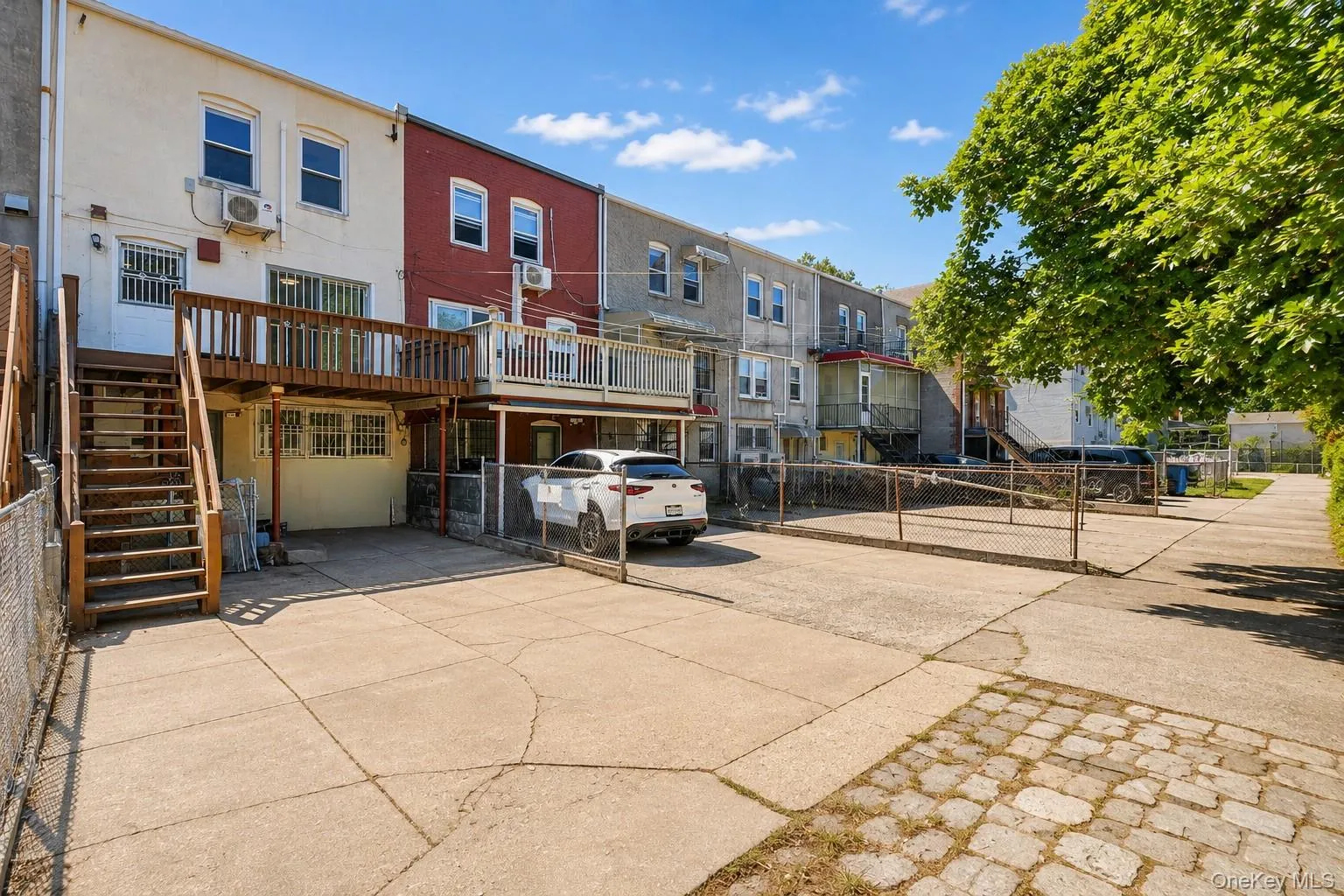 153-39 60th Avenue, New York, NY, 3 Bedrooms Bedrooms, 6 Rooms Rooms,2 BathroomsBathrooms,Residential,For Rent,60th,0,1044866 153-39 60th Avenue, New York, NY, 3 Bedrooms Bedrooms, 6 Rooms Rooms,2 BathroomsBathrooms,Residential,For Rent,60th,0,1044866