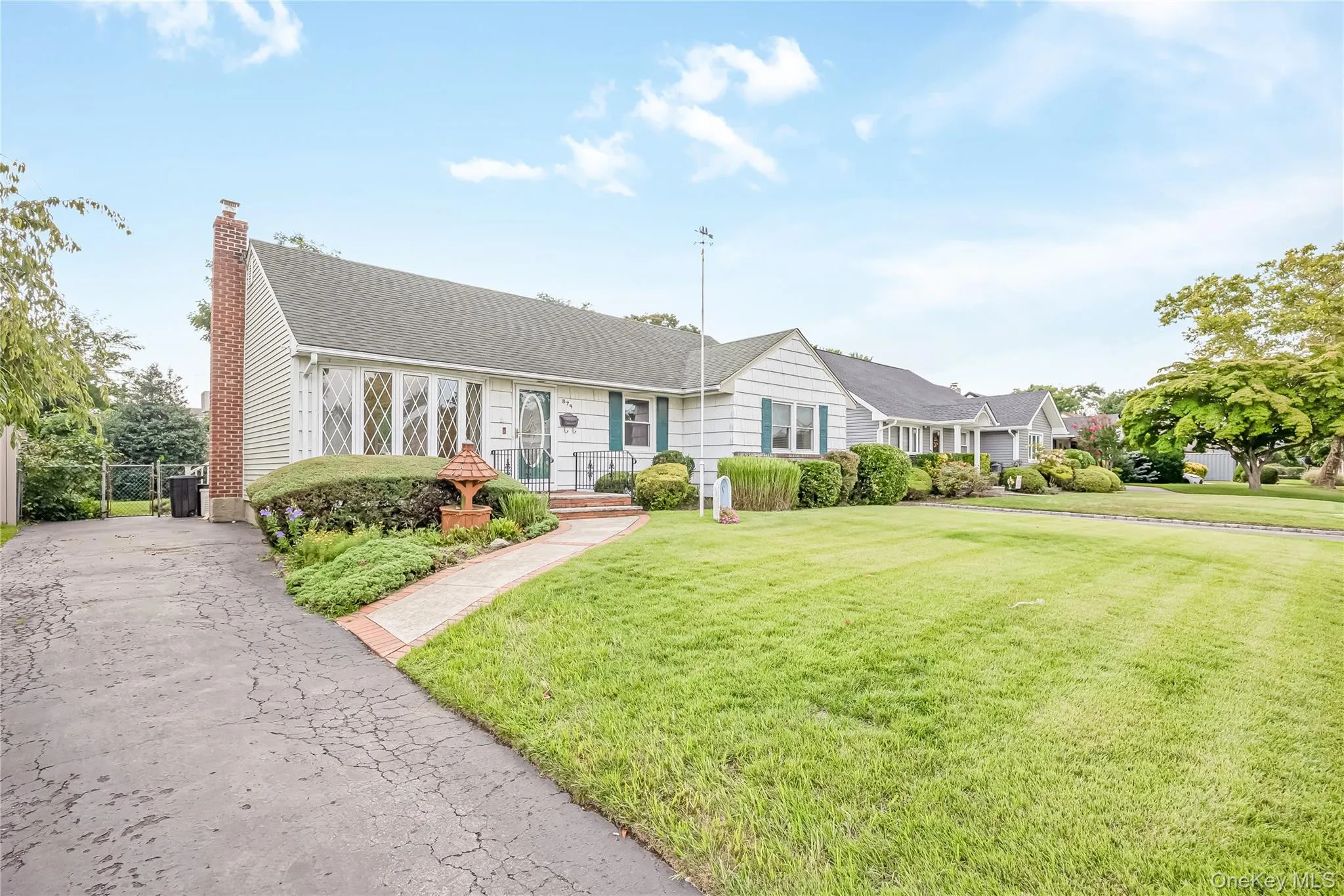 874 Alan Drive, Hempstead, NY, 3 Bedrooms Bedrooms, 5 Rooms Rooms,1 BathroomBathrooms,Residential,For Rent,Alan,0,1044868 874 Alan Drive, Hempstead, NY, 3 Bedrooms Bedrooms, 5 Rooms Rooms,1 BathroomBathrooms,Residential,For Rent,Alan,0,1044868