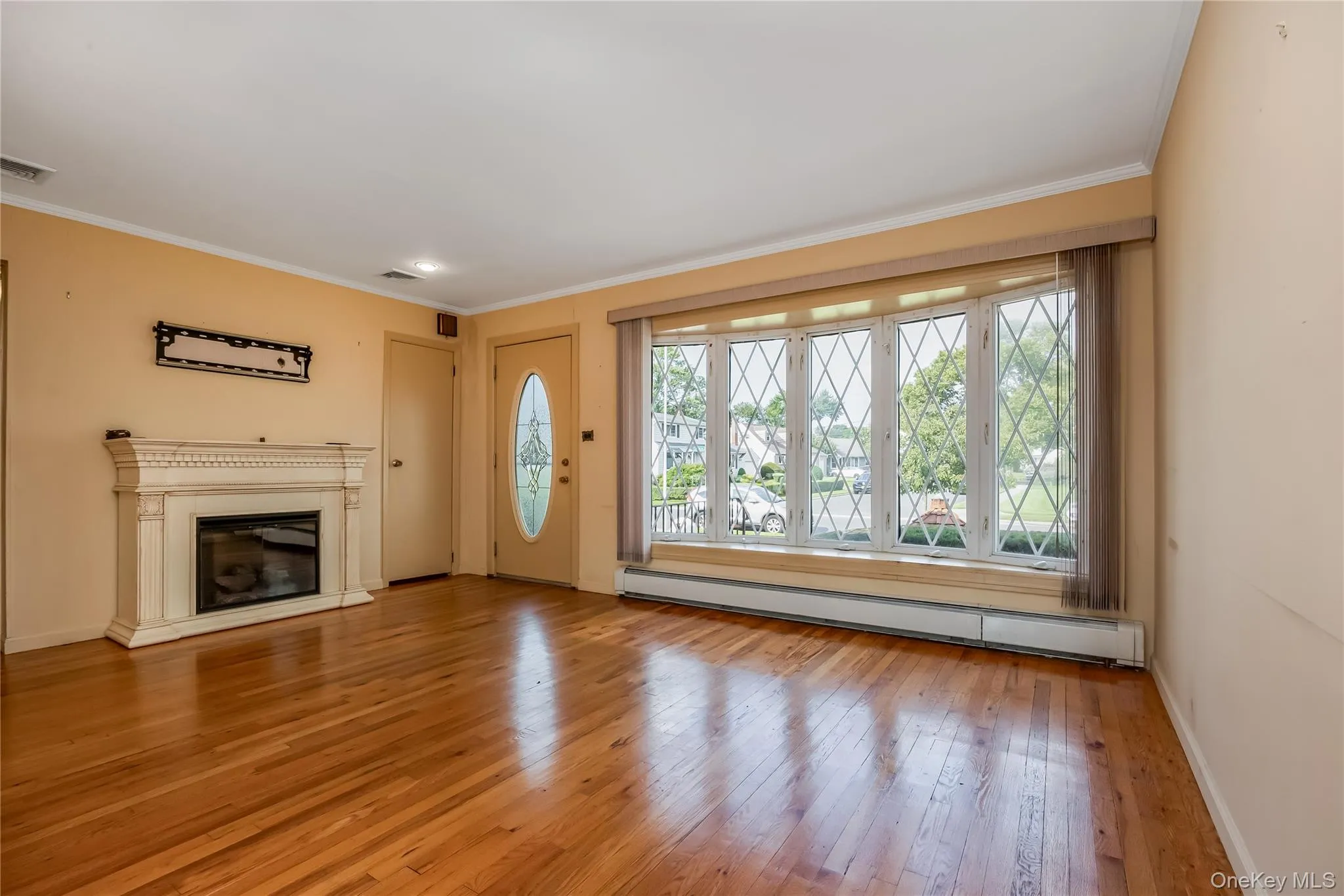 874 Alan Drive, Hempstead, NY, 3 Bedrooms Bedrooms, 5 Rooms Rooms,1 BathroomBathrooms,Residential,For Rent,Alan,0,1044868 874 Alan Drive, Hempstead, NY, 3 Bedrooms Bedrooms, 5 Rooms Rooms,1 BathroomBathrooms,Residential,For Rent,Alan,0,1044868