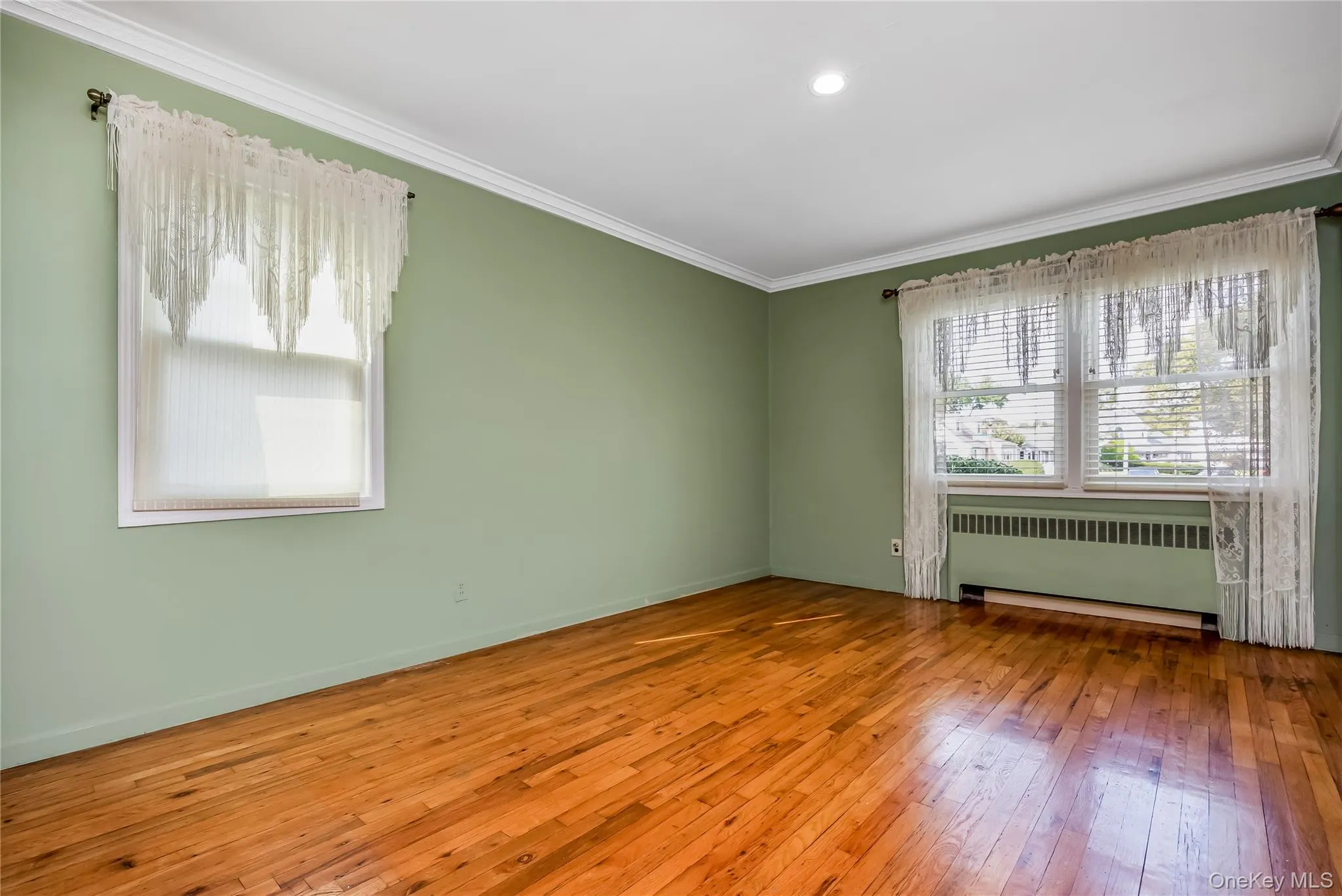 874 Alan Drive, Hempstead, NY, 3 Bedrooms Bedrooms, 5 Rooms Rooms,1 BathroomBathrooms,Residential,For Rent,Alan,0,1044868 874 Alan Drive, Hempstead, NY, 3 Bedrooms Bedrooms, 5 Rooms Rooms,1 BathroomBathrooms,Residential,For Rent,Alan,0,1044868