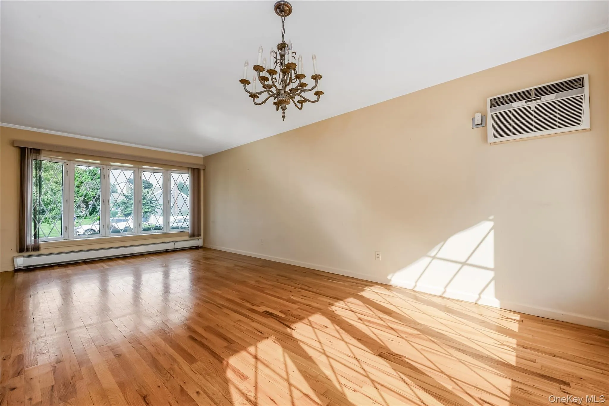 874 Alan Drive, Hempstead, NY, 3 Bedrooms Bedrooms, 5 Rooms Rooms,1 BathroomBathrooms,Residential,For Rent,Alan,0,1044868 874 Alan Drive, Hempstead, NY, 3 Bedrooms Bedrooms, 5 Rooms Rooms,1 BathroomBathrooms,Residential,For Rent,Alan,0,1044868
