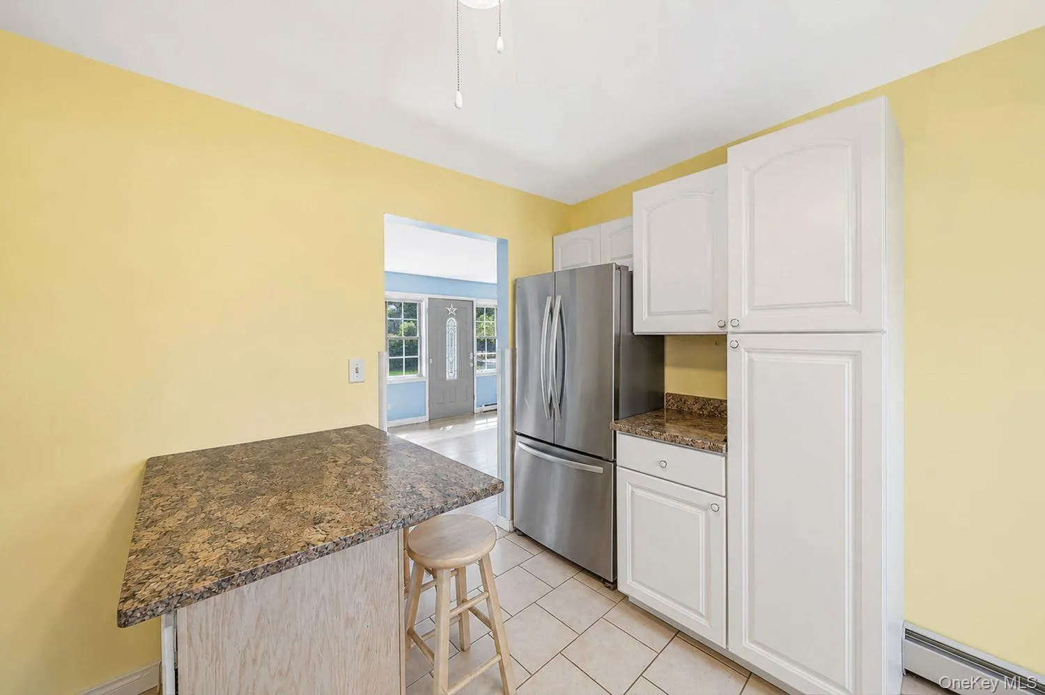 8 Halewood Drive, Brookhaven, NY, 3 Bedrooms Bedrooms, 6 Rooms Rooms,2 BathroomsBathrooms,Residential,For Rent,Halewood,0,1044873 8 Halewood Drive, Brookhaven, NY, 3 Bedrooms Bedrooms, 6 Rooms Rooms,2 BathroomsBathrooms,Residential,For Rent,Halewood,0,1044873