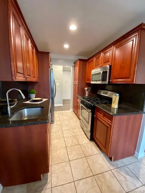 69 Prospect Avenue, Hempstead, NY, 3 Bedrooms Bedrooms, 5 Rooms Rooms,2 BathroomsBathrooms,Residential Lease,For Rent,Prospect,0,1044874 69 Prospect Avenue, Hempstead, NY, 3 Bedrooms Bedrooms, 5 Rooms Rooms,2 BathroomsBathrooms,Residential Lease,For Rent,Prospect,0,1044874
