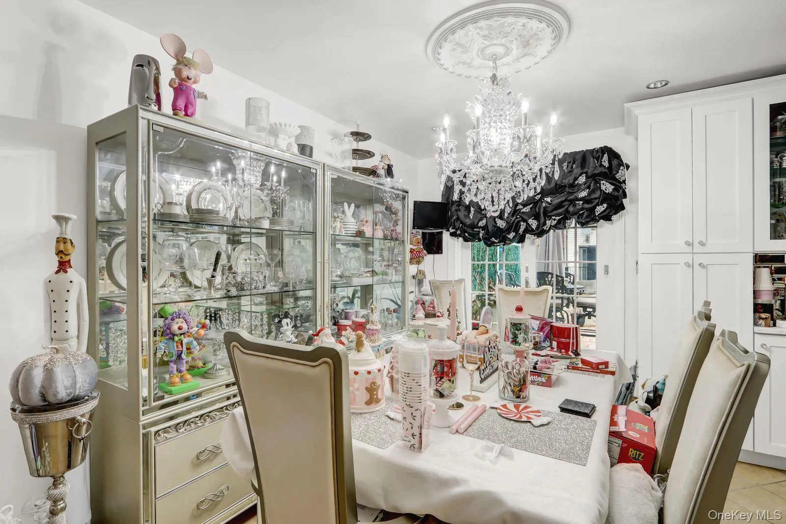 60-23 77th Place, New York, NY, 3 Bedrooms Bedrooms, 7 Rooms Rooms,1 BathroomBathrooms,Residential,For Rent,77th,0,1044875 60-23 77th Place, New York, NY, 3 Bedrooms Bedrooms, 7 Rooms Rooms,1 BathroomBathrooms,Residential,For Rent,77th,0,1044875
