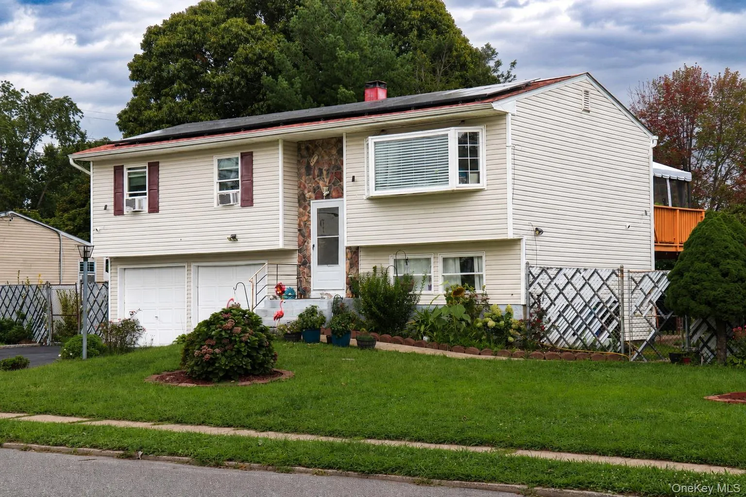 37 Island Avenue, Islip, NY, 5 Bedrooms Bedrooms, 10 Rooms Rooms,2 BathroomsBathrooms,Residential,For Rent,Island,0,1044876 37 Island Avenue, Islip, NY, 5 Bedrooms Bedrooms, 10 Rooms Rooms,2 BathroomsBathrooms,Residential,For Rent,Island,0,1044876