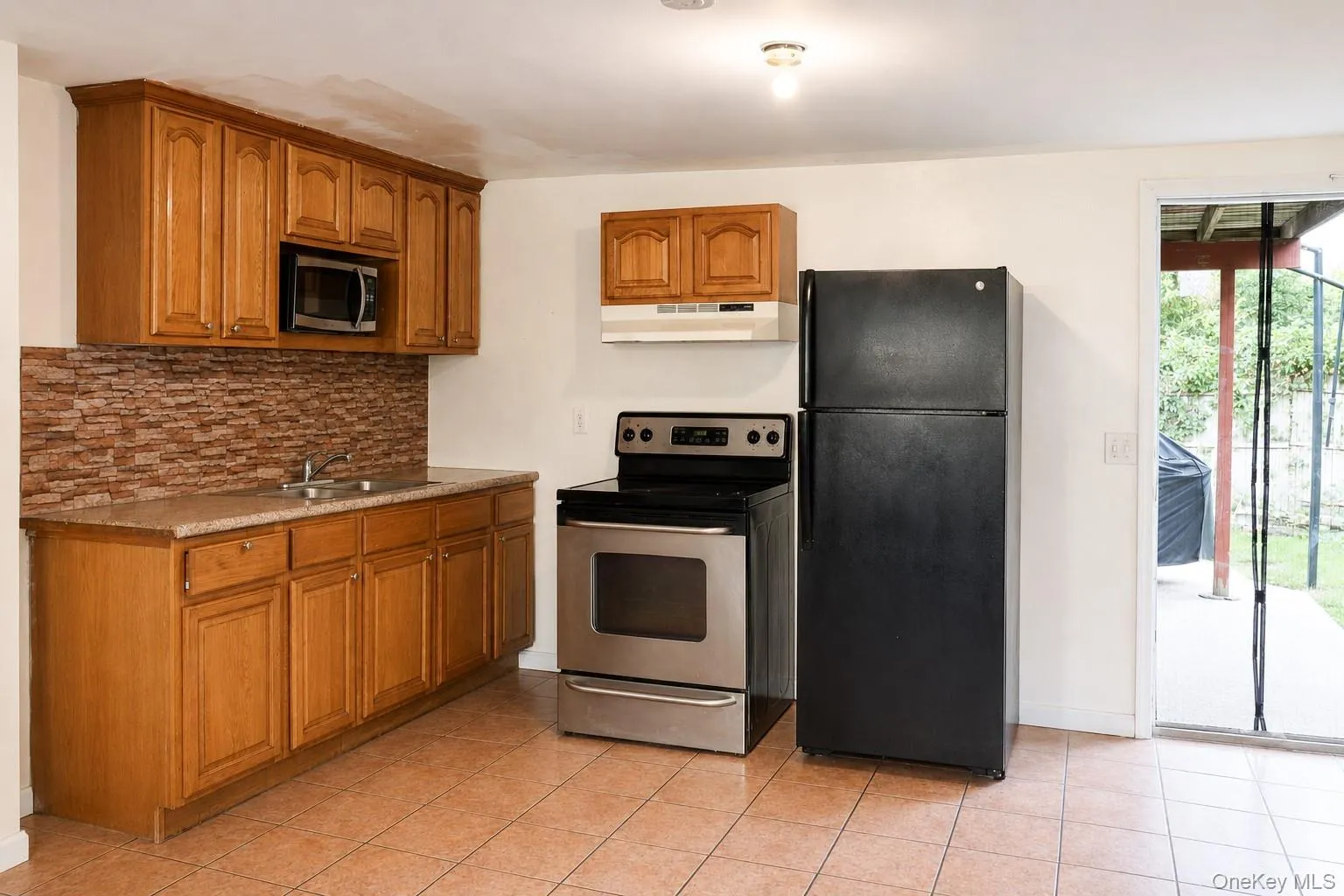 37 Island Avenue, Islip, NY, 5 Bedrooms Bedrooms, 10 Rooms Rooms,2 BathroomsBathrooms,Residential,For Rent,Island,0,1044876 37 Island Avenue, Islip, NY, 5 Bedrooms Bedrooms, 10 Rooms Rooms,2 BathroomsBathrooms,Residential,For Rent,Island,0,1044876
