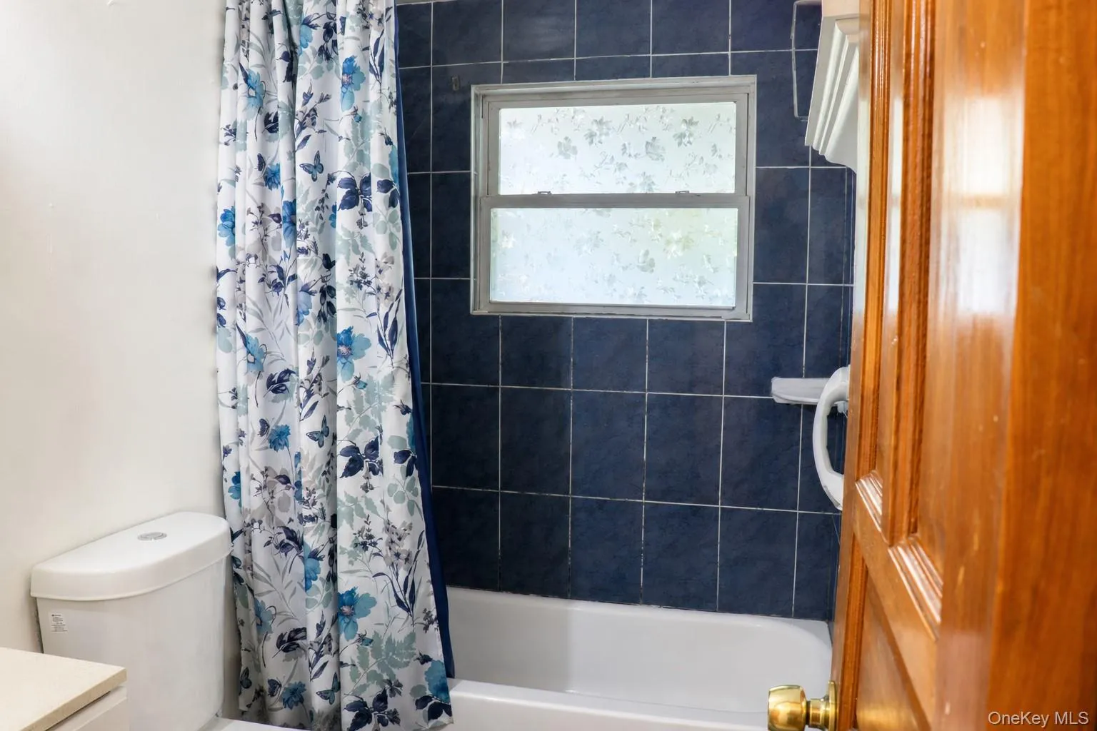 37 Island Avenue, Islip, NY, 5 Bedrooms Bedrooms, 10 Rooms Rooms,2 BathroomsBathrooms,Residential,For Rent,Island,0,1044876 37 Island Avenue, Islip, NY, 5 Bedrooms Bedrooms, 10 Rooms Rooms,2 BathroomsBathrooms,Residential,For Rent,Island,0,1044876