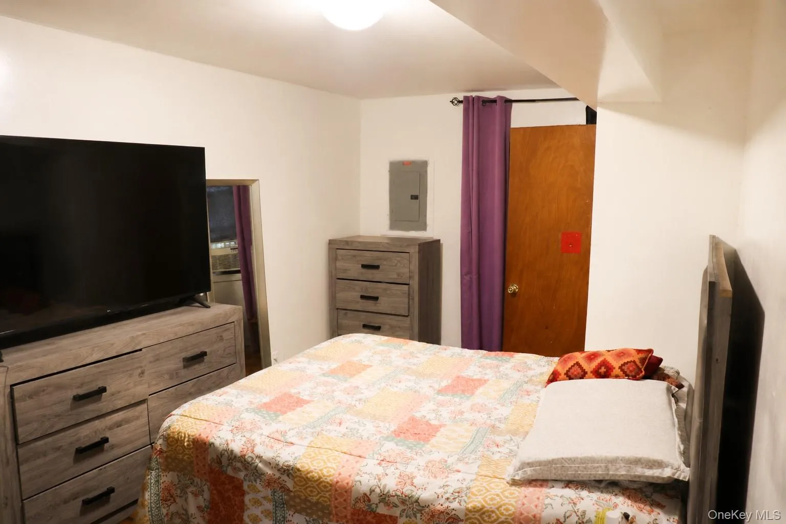 37 Island Avenue, Islip, NY, 5 Bedrooms Bedrooms, 10 Rooms Rooms,2 BathroomsBathrooms,Residential,For Rent,Island,0,1044876 37 Island Avenue, Islip, NY, 5 Bedrooms Bedrooms, 10 Rooms Rooms,2 BathroomsBathrooms,Residential,For Rent,Island,0,1044876