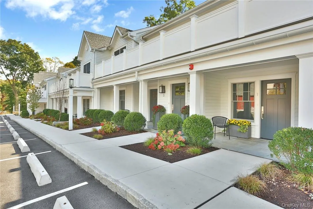 470 Main Street, North Castle, NY, 2 Bedrooms Bedrooms, 4 Rooms Rooms,2 BathroomsBathrooms,Residential Lease,For Rent,Main,0,1044890 470 Main Street, North Castle, NY, 2 Bedrooms Bedrooms, 4 Rooms Rooms,2 BathroomsBathrooms,Residential Lease,For Rent,Main,0,1044890