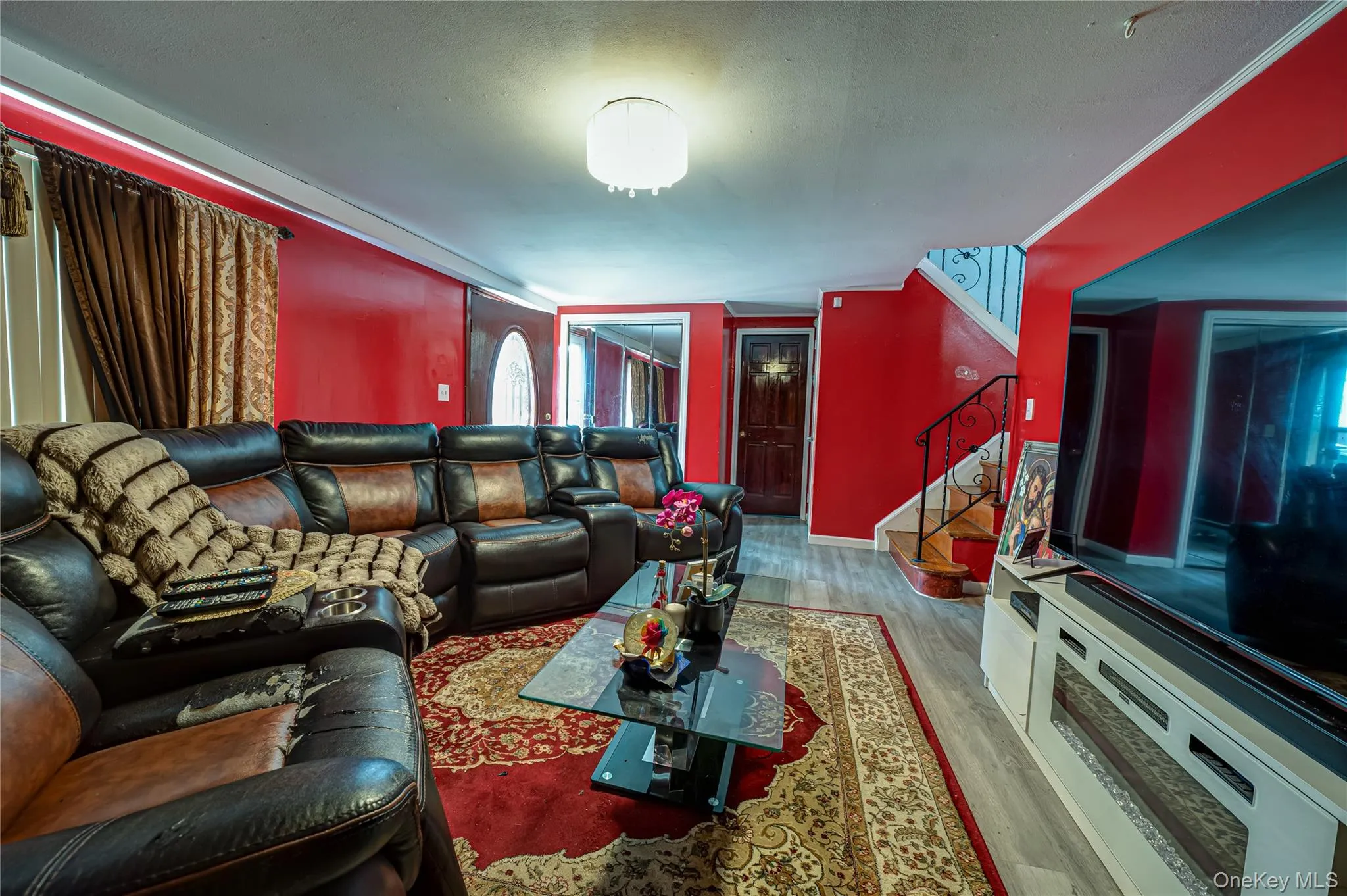 19 South Lane, Huntington, NY, 4 Bedrooms Bedrooms, 7 Rooms Rooms,2 BathroomsBathrooms,Residential,For Rent,South,0,1044891 19 South Lane, Huntington, NY, 4 Bedrooms Bedrooms, 7 Rooms Rooms,2 BathroomsBathrooms,Residential,For Rent,South,0,1044891
