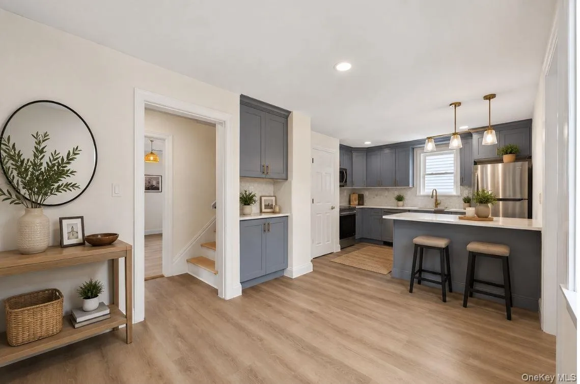 103 Broad Street, Peekskill, NY, 3 Bedrooms Bedrooms, 6 Rooms Rooms,2 BathroomsBathrooms,Residential,For Rent,Broad,0,1044893 103 Broad Street, Peekskill, NY, 3 Bedrooms Bedrooms, 6 Rooms Rooms,2 BathroomsBathrooms,Residential,For Rent,Broad,0,1044893