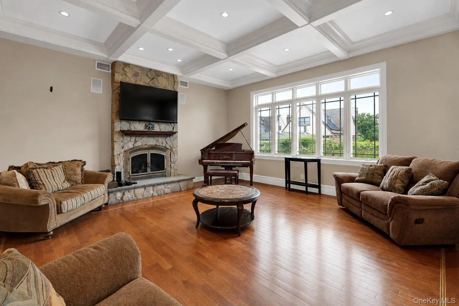 158-41 91st Street, New York, NY, 5 Bedrooms Bedrooms, 10 Rooms Rooms,2 BathroomsBathrooms,Residential,For Rent,91st,0,1044894 158-41 91st Street, New York, NY, 5 Bedrooms Bedrooms, 10 Rooms Rooms,2 BathroomsBathrooms,Residential,For Rent,91st,0,1044894