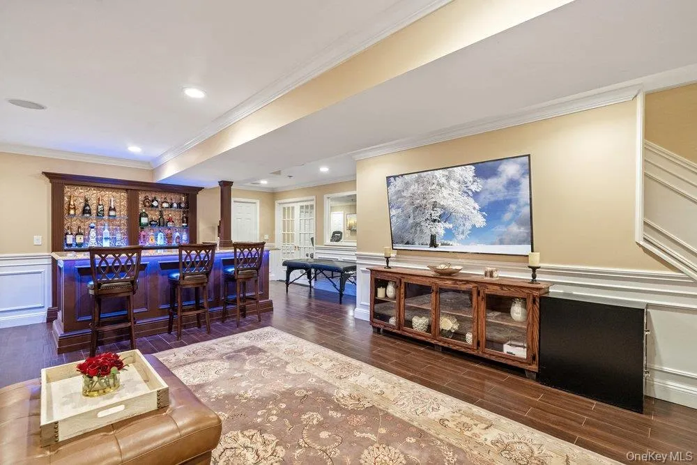 1 Fairway Drive, Oyster Bay, NY, 4 Bedrooms Bedrooms, 8 Rooms Rooms,3 BathroomsBathrooms,Residential,For Rent,Fairway,0,1044896 1 Fairway Drive, Oyster Bay, NY, 4 Bedrooms Bedrooms, 8 Rooms Rooms,3 BathroomsBathrooms,Residential,For Rent,Fairway,0,1044896