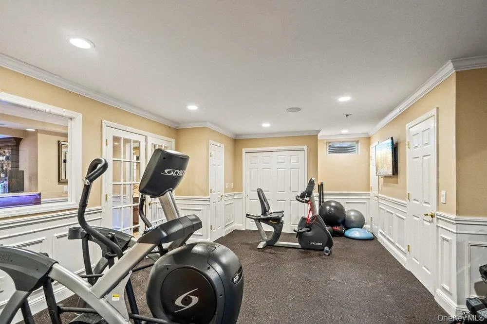 1 Fairway Drive, Oyster Bay, NY, 4 Bedrooms Bedrooms, 8 Rooms Rooms,3 BathroomsBathrooms,Residential,For Rent,Fairway,0,1044896 1 Fairway Drive, Oyster Bay, NY, 4 Bedrooms Bedrooms, 8 Rooms Rooms,3 BathroomsBathrooms,Residential,For Rent,Fairway,0,1044896