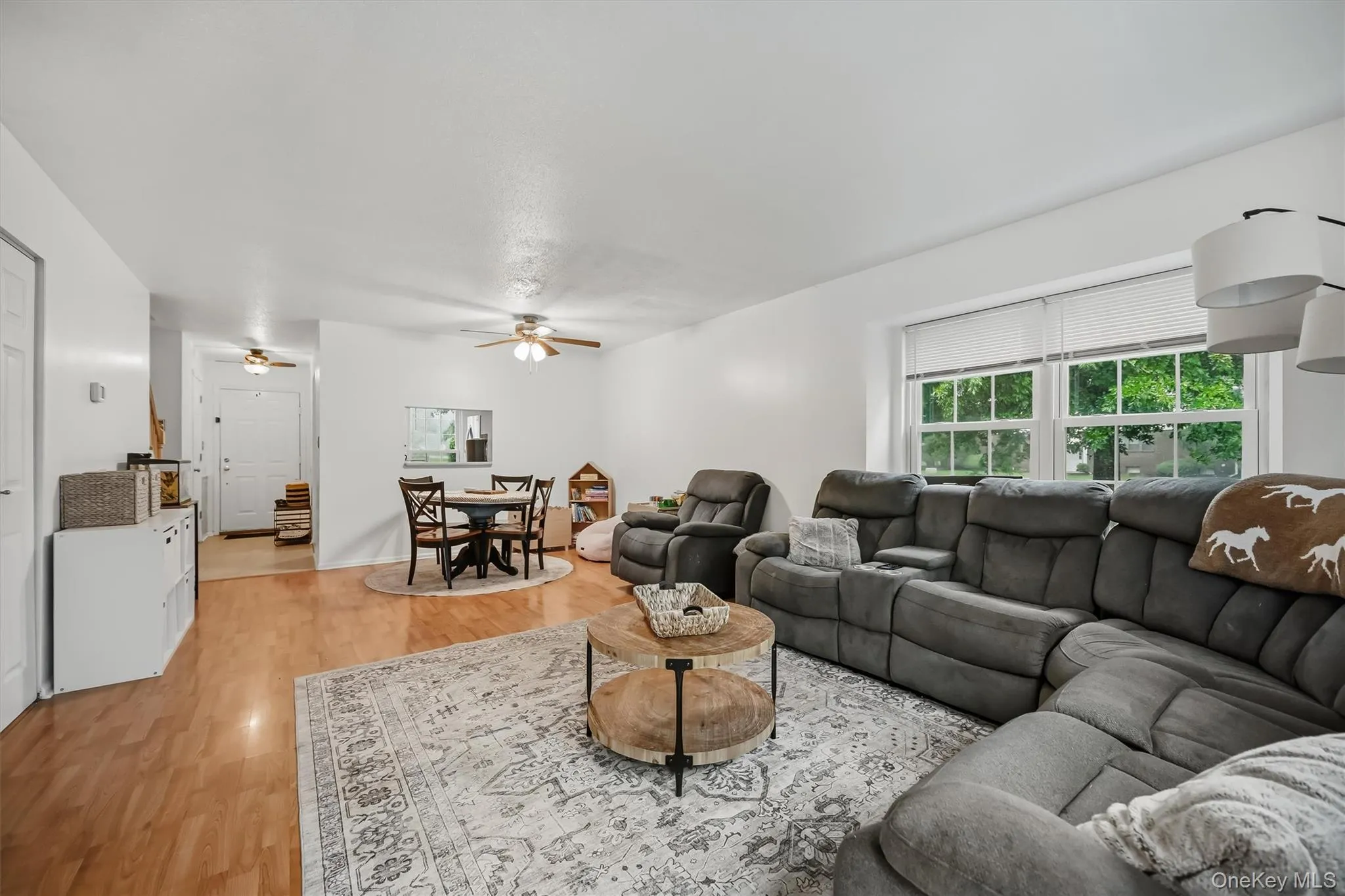 1 Goldsmith Court, Blooming Grove, NY, 2 Bedrooms Bedrooms, 4 Rooms Rooms,2 BathroomsBathrooms,Residential,For Rent,Goldsmith,0,1044898 1 Goldsmith Court, Blooming Grove, NY, 2 Bedrooms Bedrooms, 4 Rooms Rooms,2 BathroomsBathrooms,Residential,For Rent,Goldsmith,0,1044898