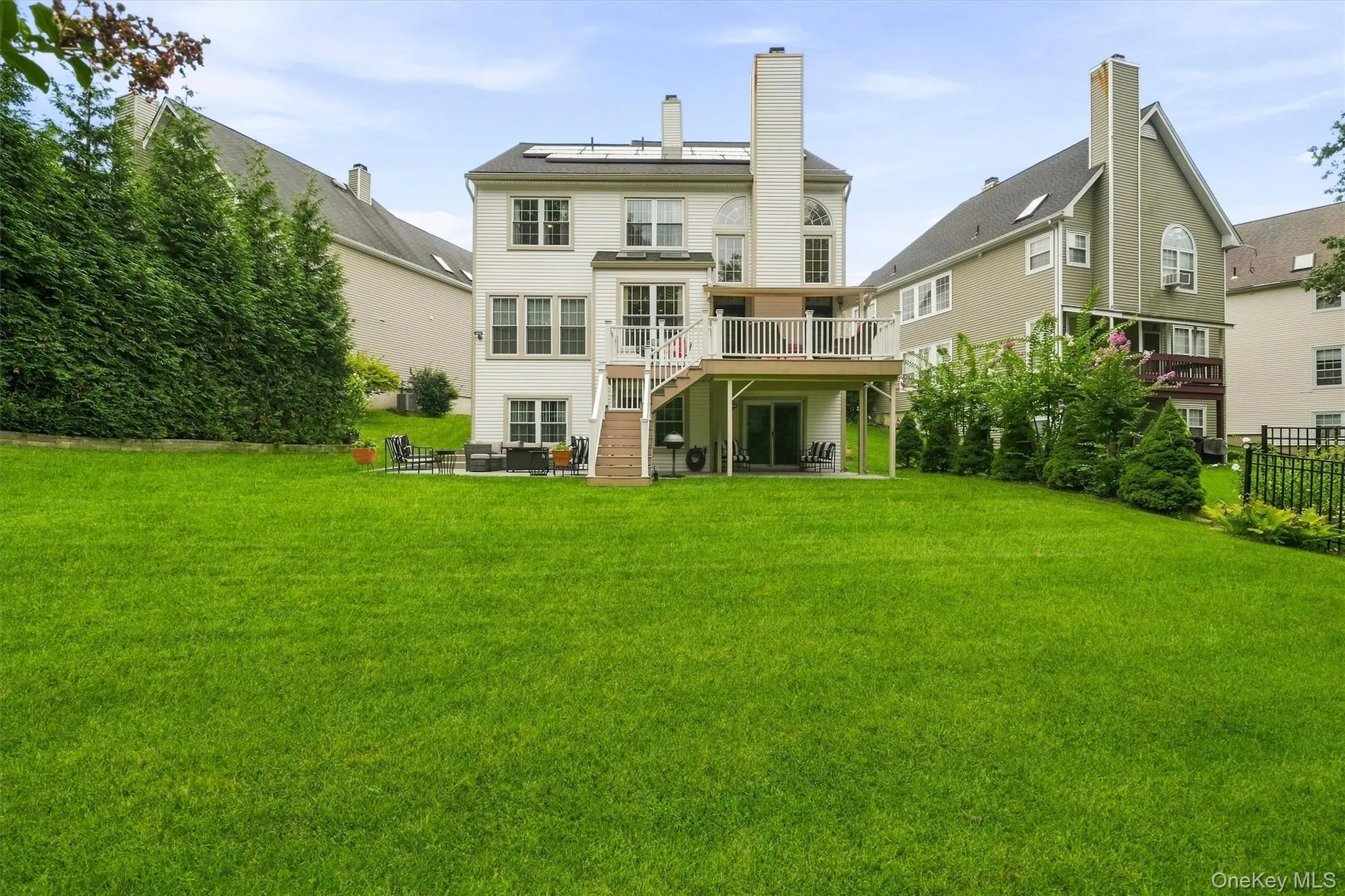 Lush, private backyard. Lush, private backyard.