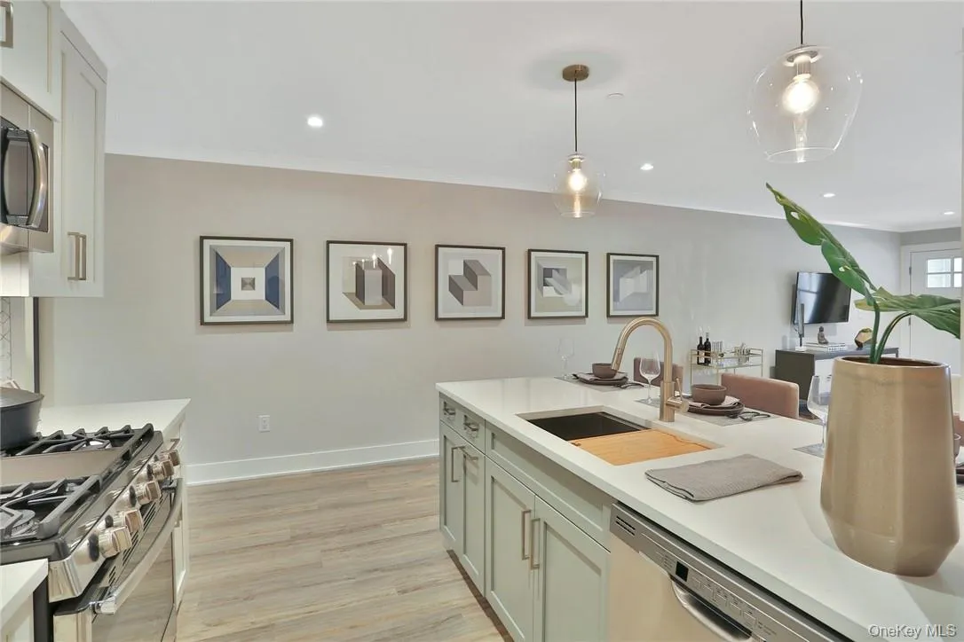 470 Main Street, North Castle, NY, 1 Bedroom Bedrooms, 3 Rooms Rooms,1 BathroomBathrooms,Residential Lease,For Rent,Main,0,1044906 470 Main Street, North Castle, NY, 1 Bedroom Bedrooms, 3 Rooms Rooms,1 BathroomBathrooms,Residential Lease,For Rent,Main,0,1044906
