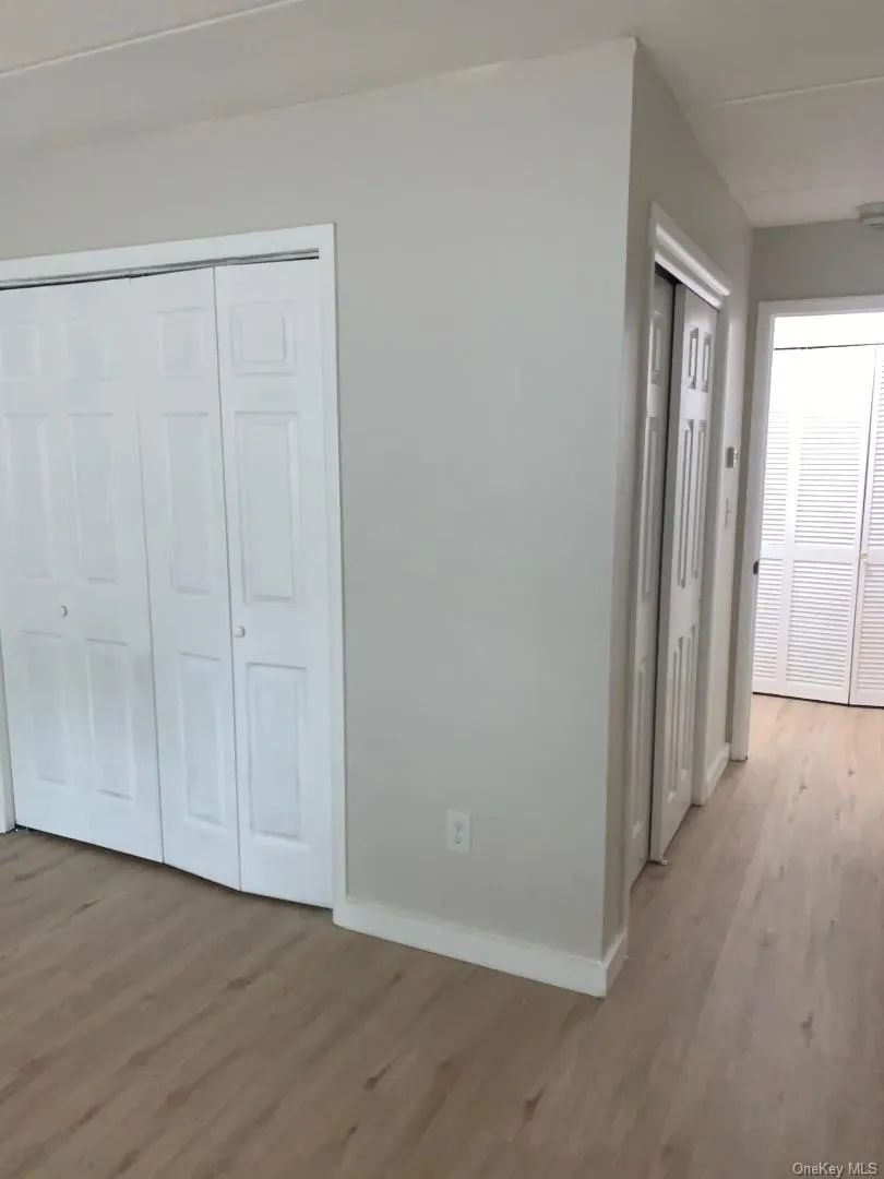 85 Middletown Road, Clarkstown, NY, 2 Bedrooms Bedrooms, 4 Rooms Rooms,1 BathroomBathrooms,Residential Lease,For Rent,Middletown,0,1044907 85 Middletown Road, Clarkstown, NY, 2 Bedrooms Bedrooms, 4 Rooms Rooms,1 BathroomBathrooms,Residential Lease,For Rent,Middletown,0,1044907