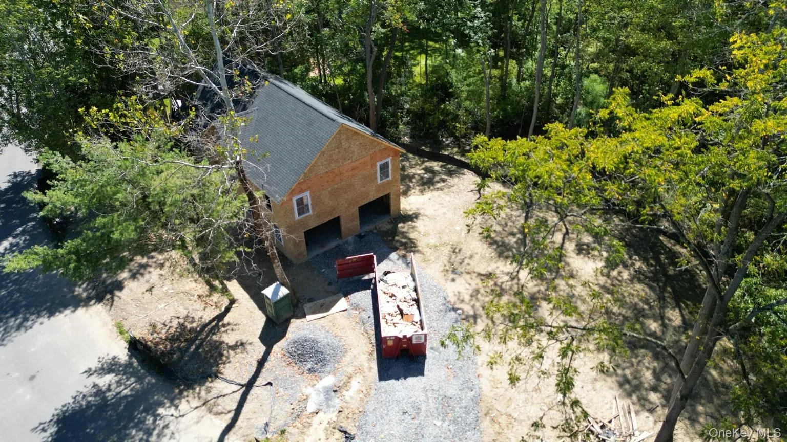 24 Deer Run Road, Poughkeepsie, NY, 4 Bedrooms Bedrooms, 8 Rooms Rooms,3 BathroomsBathrooms,Residential,For Rent,Deer Run,0,1044908 24 Deer Run Road, Poughkeepsie, NY, 4 Bedrooms Bedrooms, 8 Rooms Rooms,3 BathroomsBathrooms,Residential,For Rent,Deer Run,0,1044908