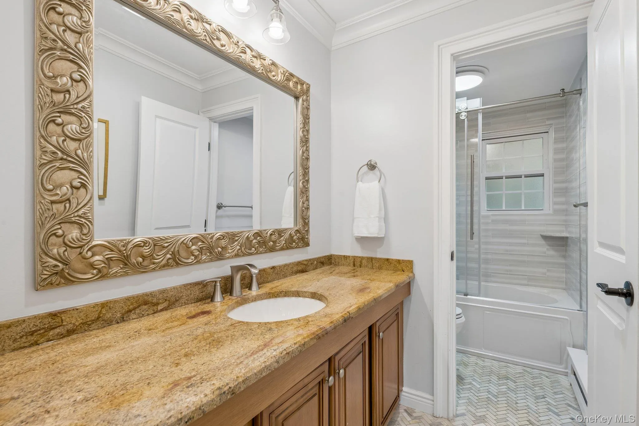 4 Beach Avenue, Huntington, NY, 3 Bedrooms Bedrooms, 7 Rooms Rooms,2 BathroomsBathrooms,Residential,For Rent,Beach,0,1044914 4 Beach Avenue, Huntington, NY, 3 Bedrooms Bedrooms, 7 Rooms Rooms,2 BathroomsBathrooms,Residential,For Rent,Beach,0,1044914