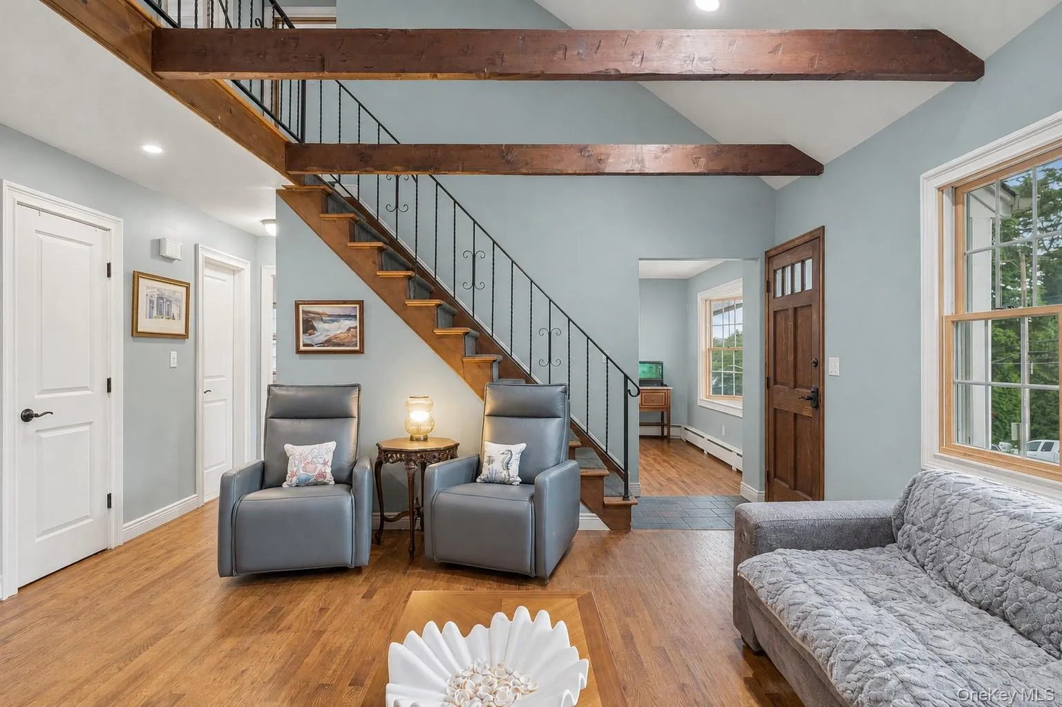 4 Beach Avenue, Huntington, NY, 3 Bedrooms Bedrooms, 7 Rooms Rooms,2 BathroomsBathrooms,Residential,For Rent,Beach,0,1044914 4 Beach Avenue, Huntington, NY, 3 Bedrooms Bedrooms, 7 Rooms Rooms,2 BathroomsBathrooms,Residential,For Rent,Beach,0,1044914