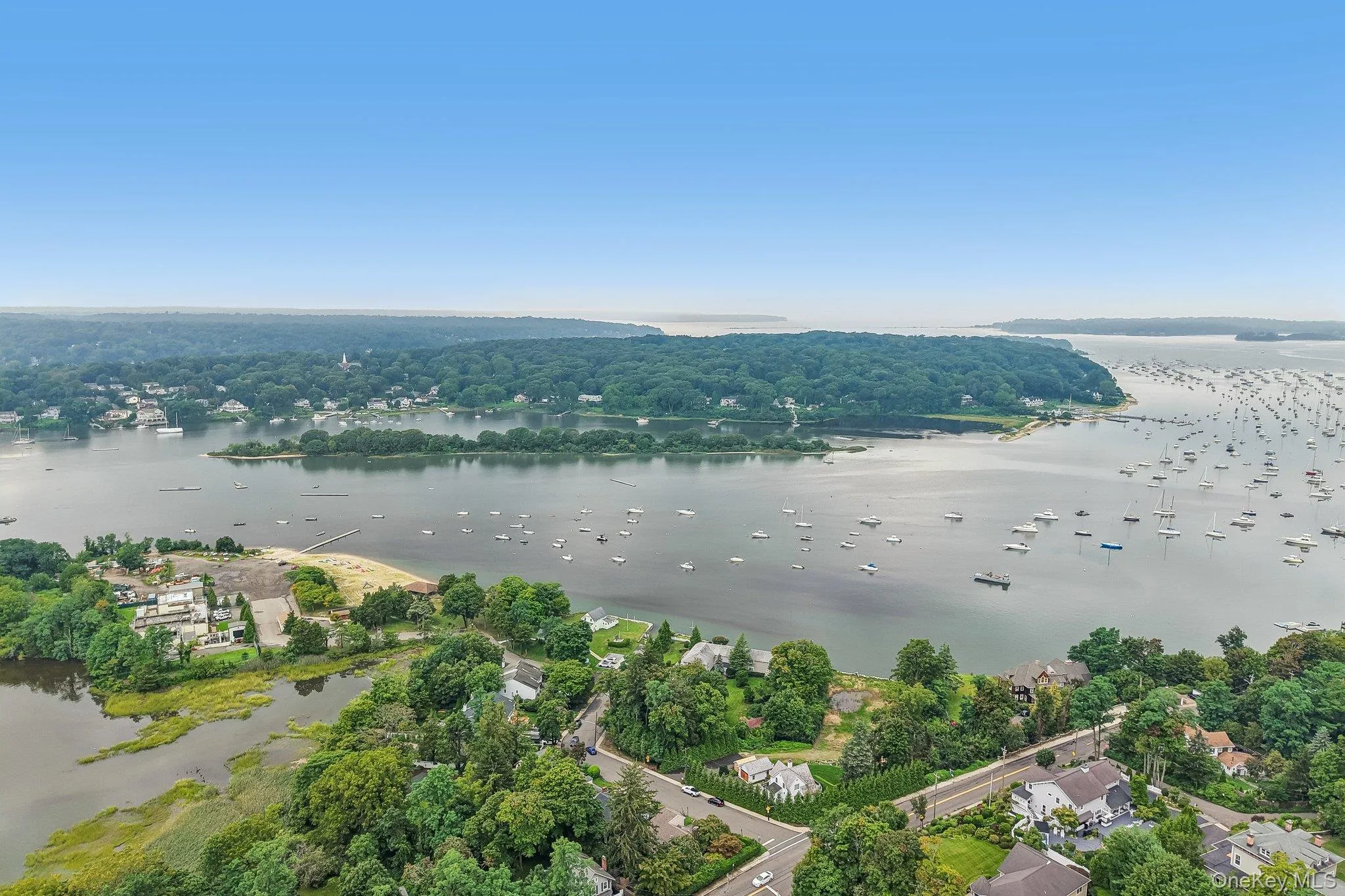 4 Beach Avenue, Huntington, NY, 3 Bedrooms Bedrooms, 7 Rooms Rooms,2 BathroomsBathrooms,Residential,For Rent,Beach,0,1044914 4 Beach Avenue, Huntington, NY, 3 Bedrooms Bedrooms, 7 Rooms Rooms,2 BathroomsBathrooms,Residential,For Rent,Beach,0,1044914