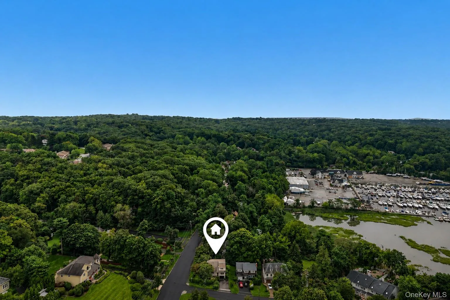 4 Beach Avenue, Huntington, NY, 3 Bedrooms Bedrooms, 7 Rooms Rooms,2 BathroomsBathrooms,Residential,For Rent,Beach,0,1044914 4 Beach Avenue, Huntington, NY, 3 Bedrooms Bedrooms, 7 Rooms Rooms,2 BathroomsBathrooms,Residential,For Rent,Beach,0,1044914