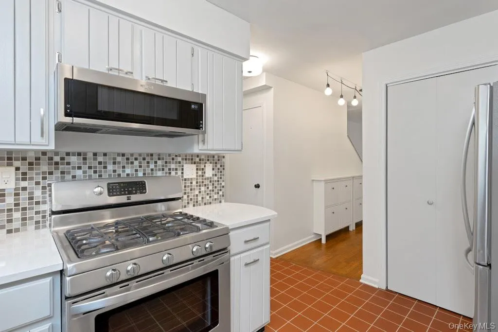 3 Davids Lane, Ossining, NY, 1 Bedroom Bedrooms, 3 Rooms Rooms,1 BathroomBathrooms,Residential,For Rent,Davids,0,1044918 3 Davids Lane, Ossining, NY, 1 Bedroom Bedrooms, 3 Rooms Rooms,1 BathroomBathrooms,Residential,For Rent,Davids,0,1044918