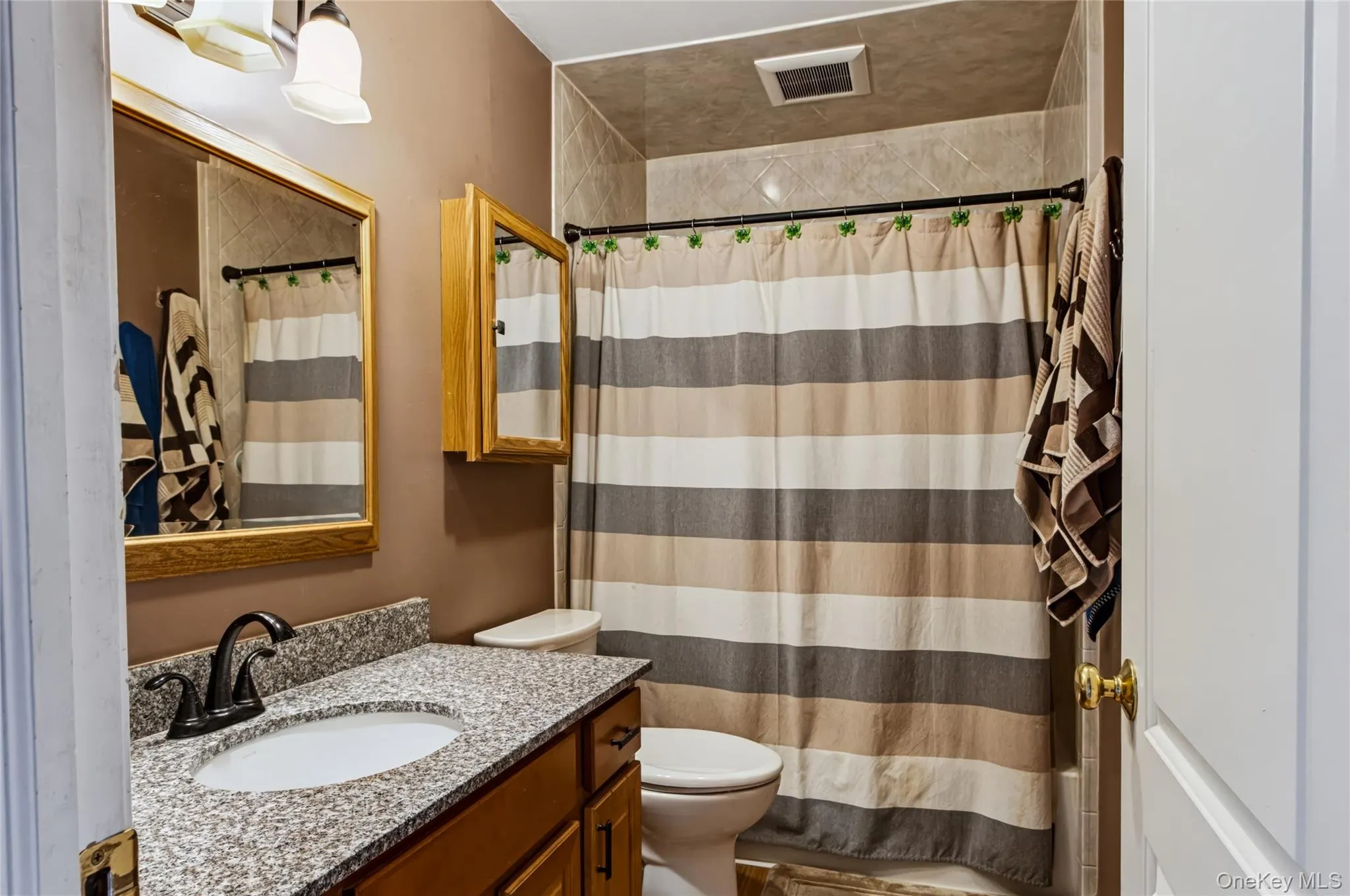 4 Sycamore Drive, Beacon, NY, 3 Bedrooms Bedrooms, 7 Rooms Rooms,1 BathroomBathrooms,Residential,For Rent,Sycamore,0,1044925 4 Sycamore Drive, Beacon, NY, 3 Bedrooms Bedrooms, 7 Rooms Rooms,1 BathroomBathrooms,Residential,For Rent,Sycamore,0,1044925