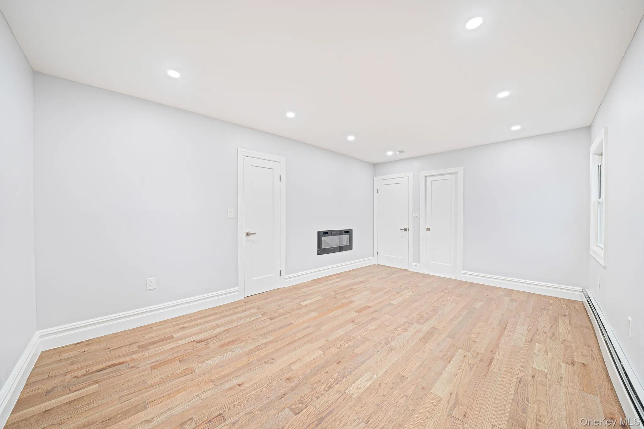23115 126th Avenue, New York, NY, 3 Bedrooms Bedrooms, 9 Rooms Rooms,3 BathroomsBathrooms,Residential,For Rent,126th,0,1044926 23115 126th Avenue, New York, NY, 3 Bedrooms Bedrooms, 9 Rooms Rooms,3 BathroomsBathrooms,Residential,For Rent,126th,0,1044926