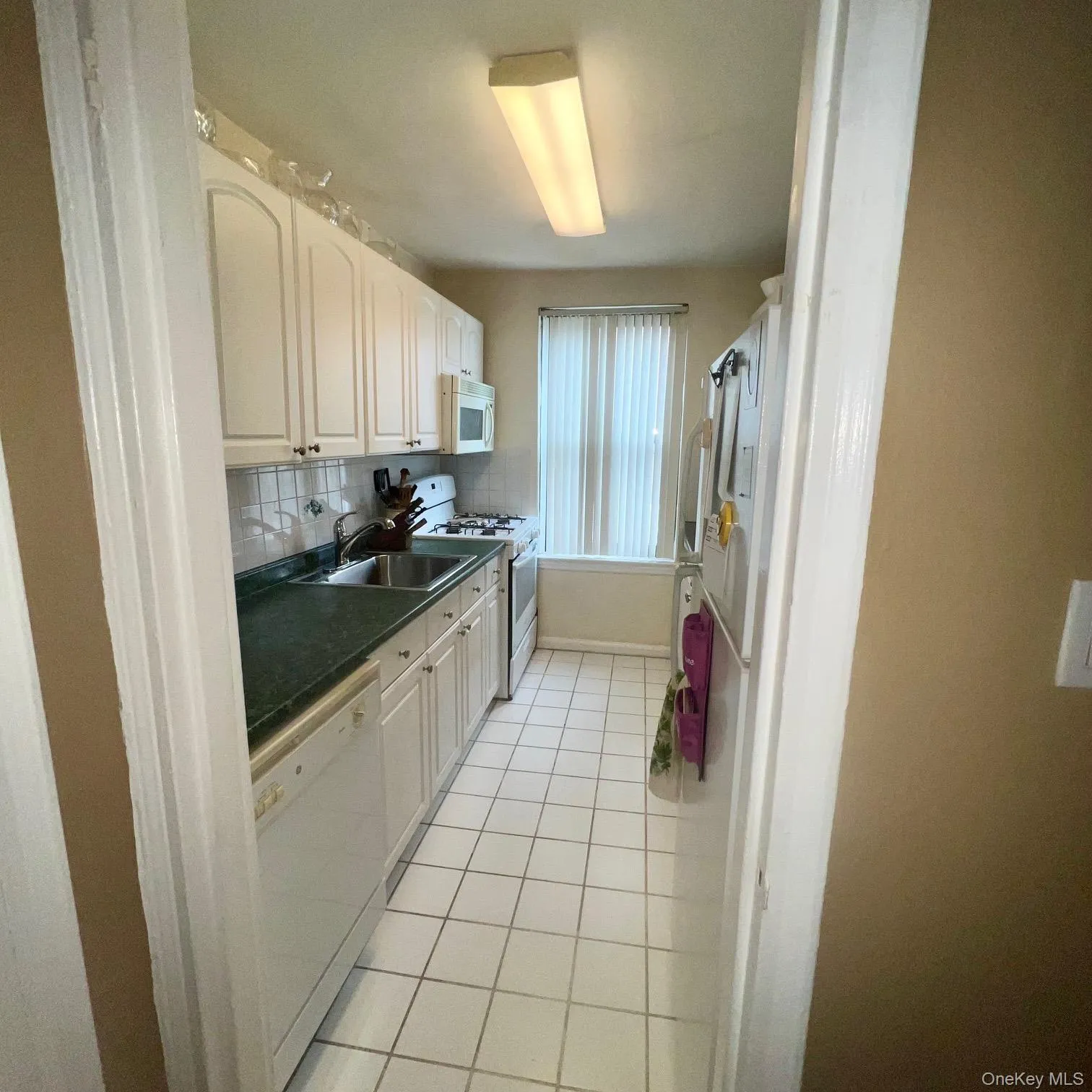 204 Richbell Road, Mamaroneck, NY, 1 Bedroom Bedrooms, 3 Rooms Rooms,1 BathroomBathrooms,Residential,For Rent,Richbell,0,1044930 204 Richbell Road, Mamaroneck, NY, 1 Bedroom Bedrooms, 3 Rooms Rooms,1 BathroomBathrooms,Residential,For Rent,Richbell,0,1044930