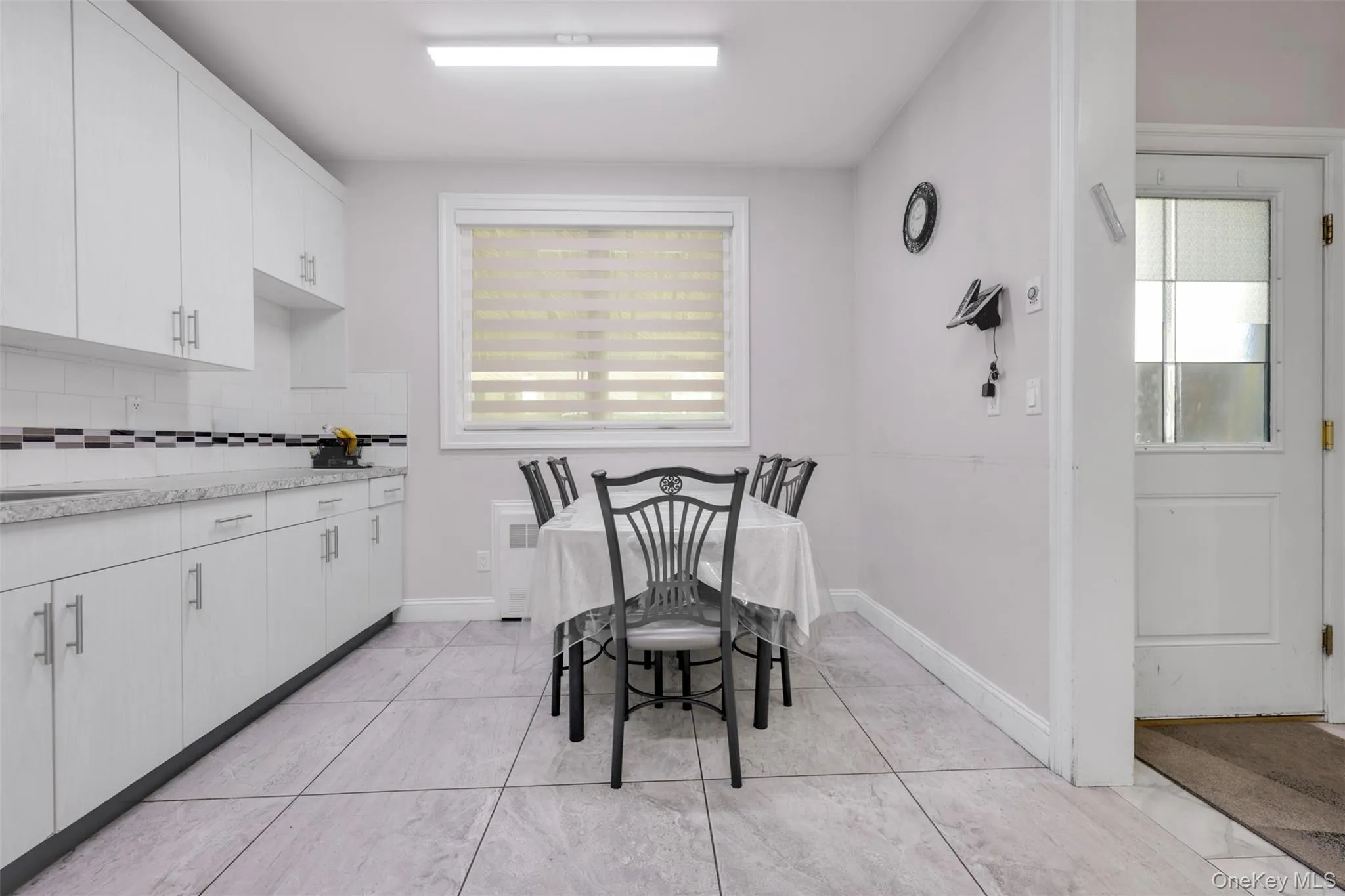 39 Decatur Avenue, Ramapo, NY, 4 Bedrooms Bedrooms, 8 Rooms Rooms,2 BathroomsBathrooms,Residential,For Rent,Decatur,0,1044932 39 Decatur Avenue, Ramapo, NY, 4 Bedrooms Bedrooms, 8 Rooms Rooms,2 BathroomsBathrooms,Residential,For Rent,Decatur,0,1044932