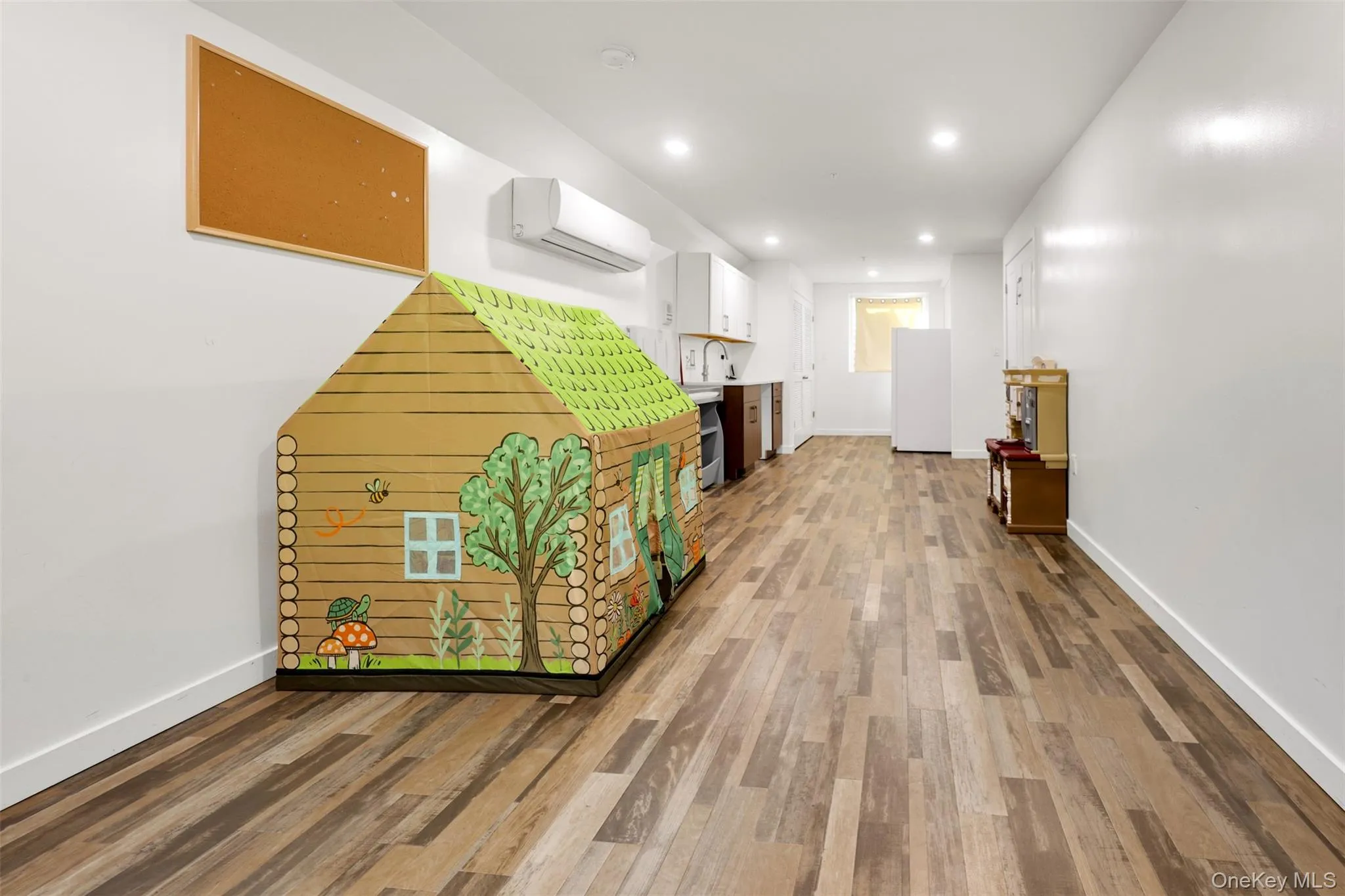 39 Decatur Avenue, Ramapo, NY, 4 Bedrooms Bedrooms, 8 Rooms Rooms,2 BathroomsBathrooms,Residential,For Rent,Decatur,0,1044932 39 Decatur Avenue, Ramapo, NY, 4 Bedrooms Bedrooms, 8 Rooms Rooms,2 BathroomsBathrooms,Residential,For Rent,Decatur,0,1044932